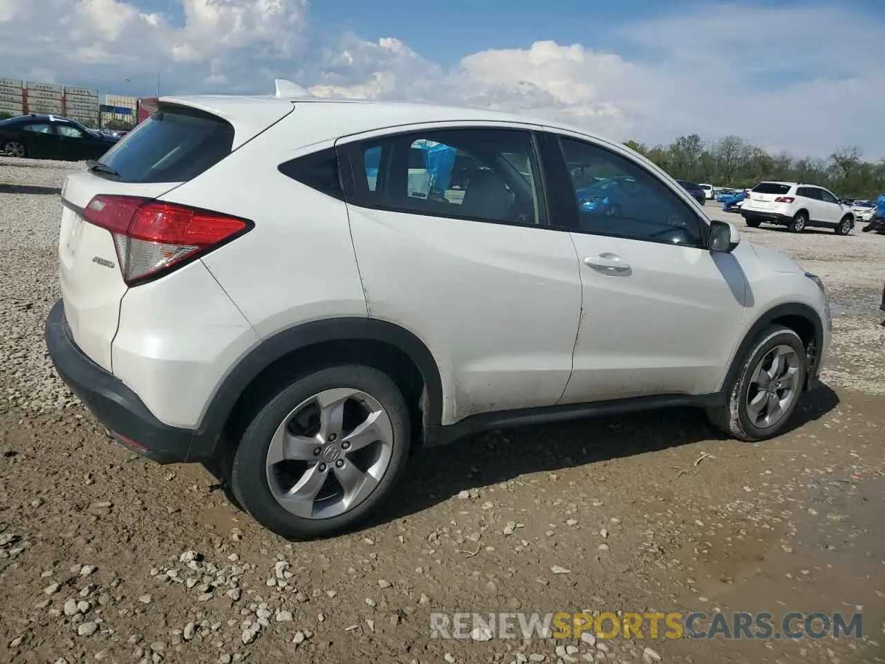 3 Photograph of a damaged car 3CZRU6H31LM714339 HONDA HR-V 2020