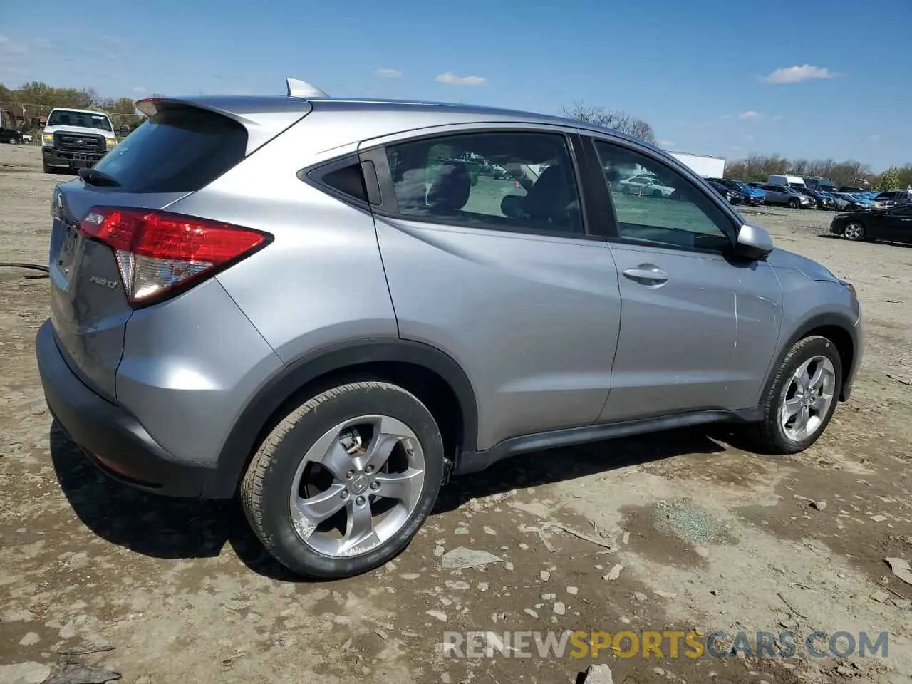 3 Photograph of a damaged car 3CZRU6H32LM716021 HONDA HR-V 2020