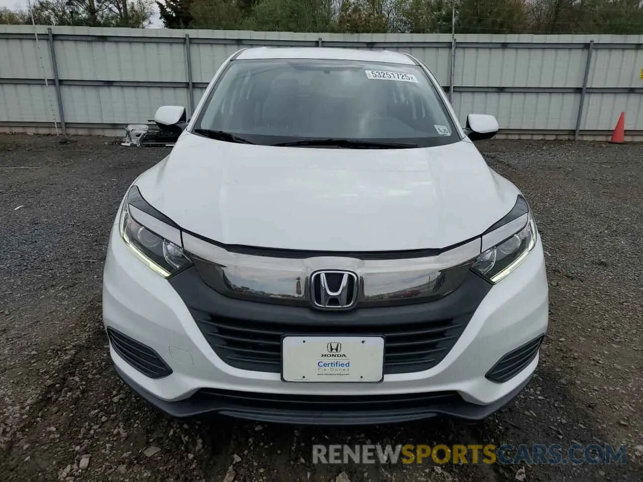 5 Photograph of a damaged car 3CZRU6H32LM716357 HONDA HR-V 2020