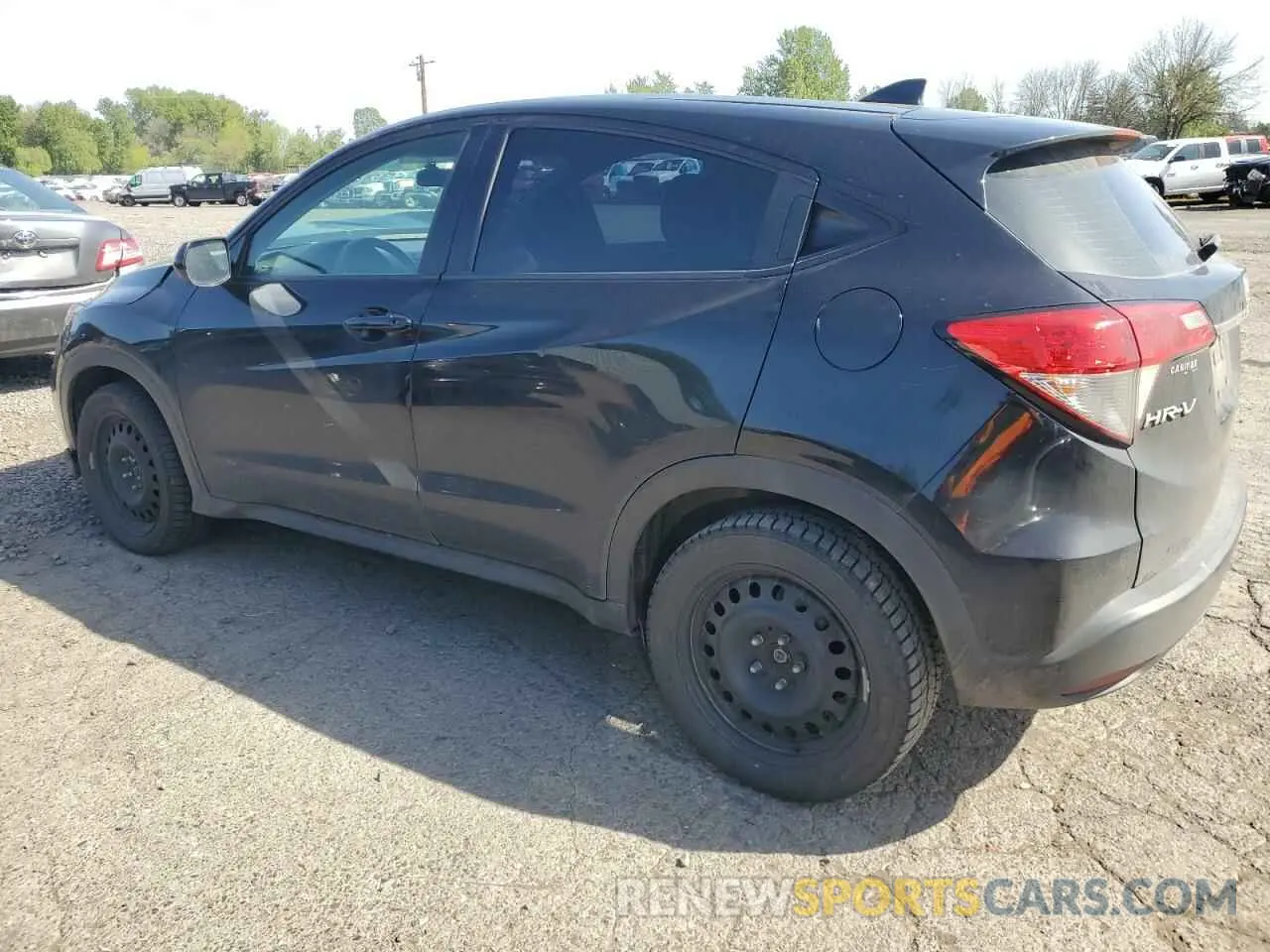 2 Photograph of a damaged car 3CZRU6H35LG703410 HONDA HR-V 2020