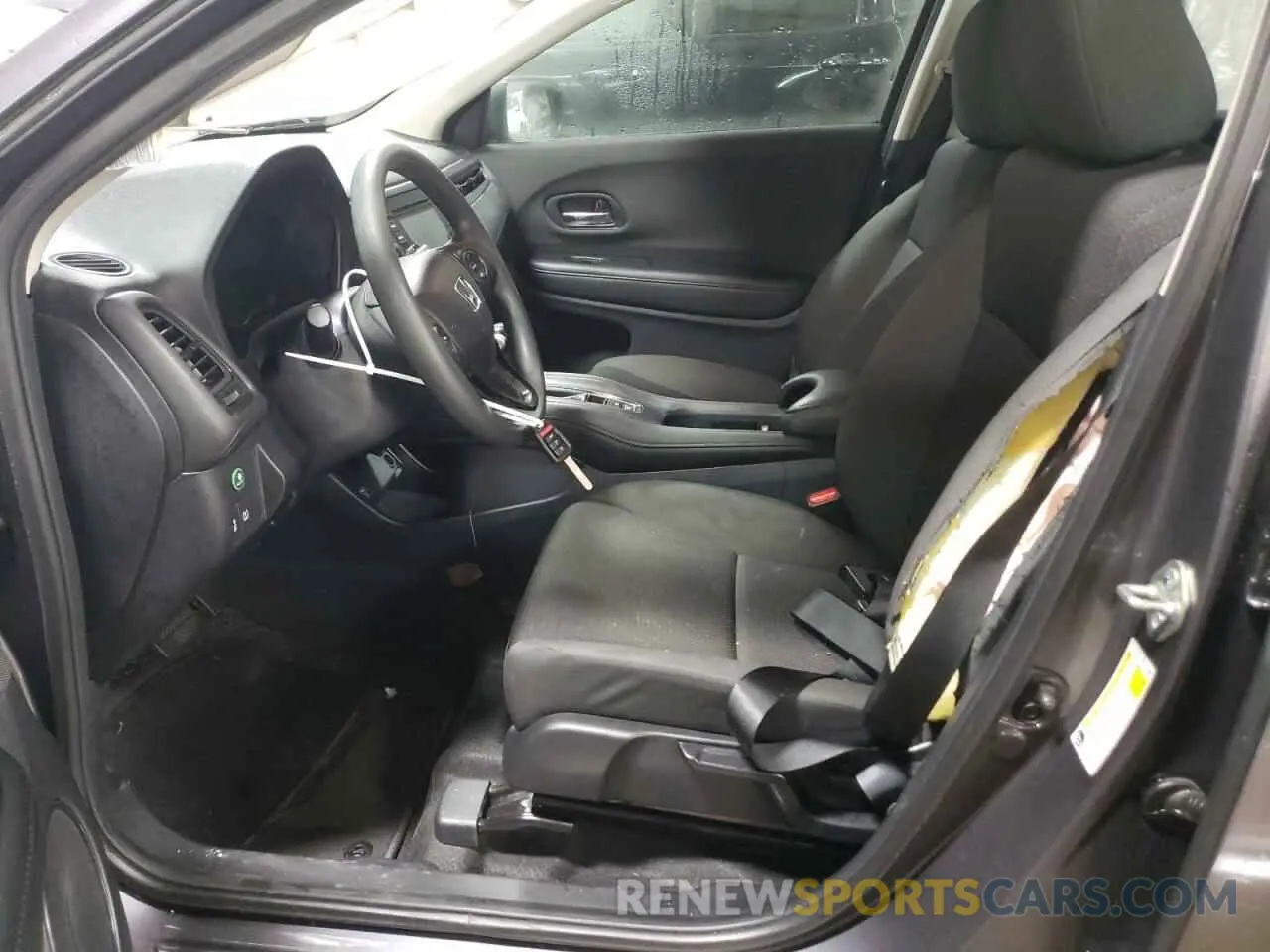 7 Фотография поврежденного автомобиля 3CZRU6H35LM724677 HONDA HR-V 2020