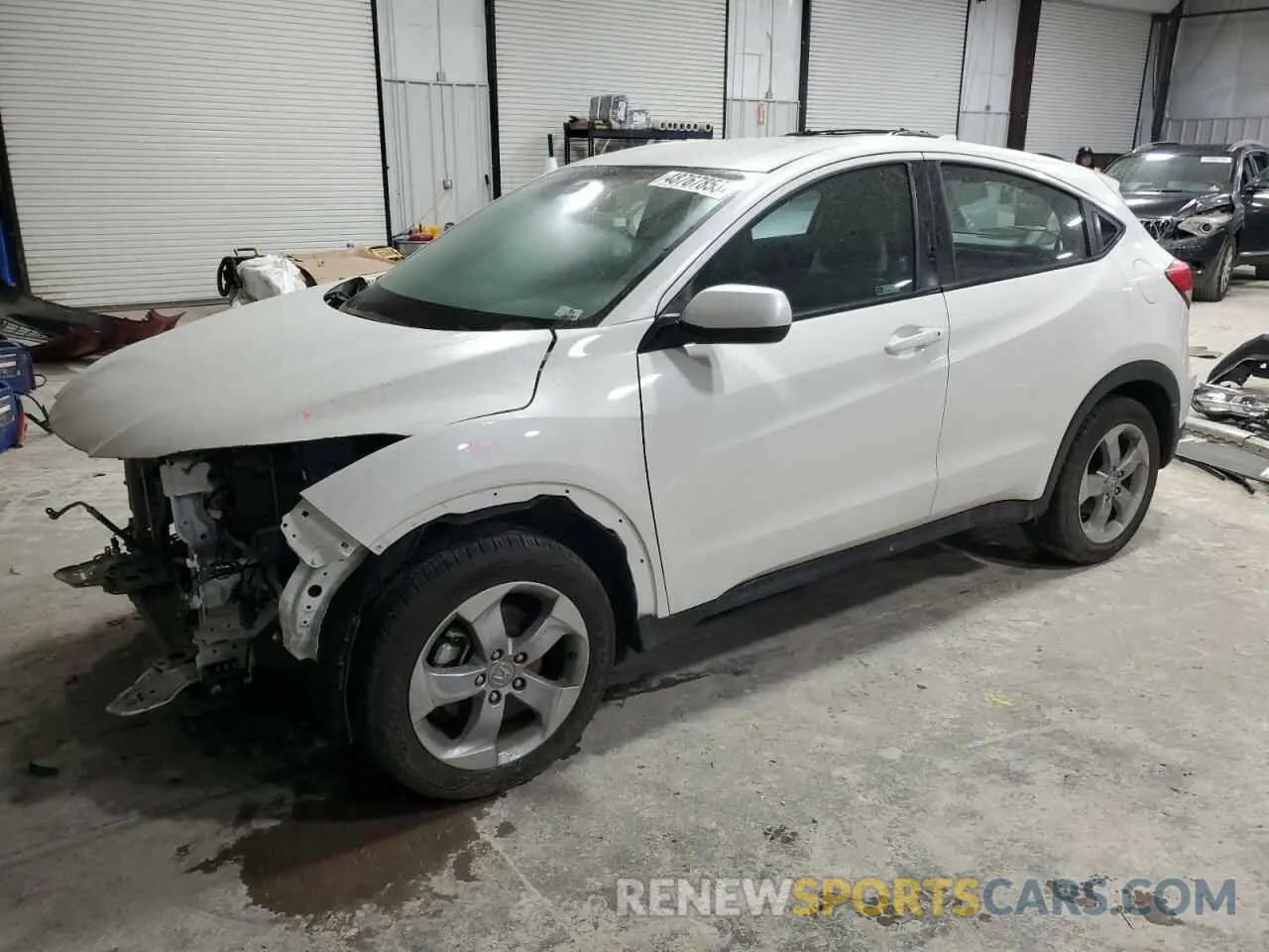 1 Photograph of a damaged car 3CZRU6H38LM708117 HONDA HR-V 2020