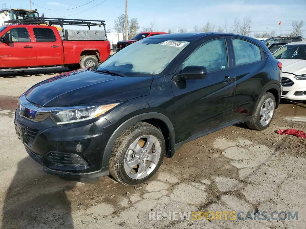 1 Photograph of a damaged car 3CZRU6H38LM724608 HONDA HR-V 2020