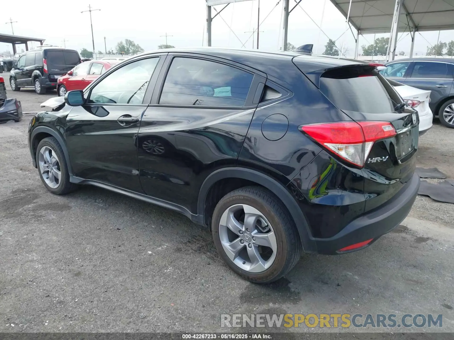 3 Фотография поврежденного автомобиля 3CZRU6H39LM728490 HONDA HR-V 2020