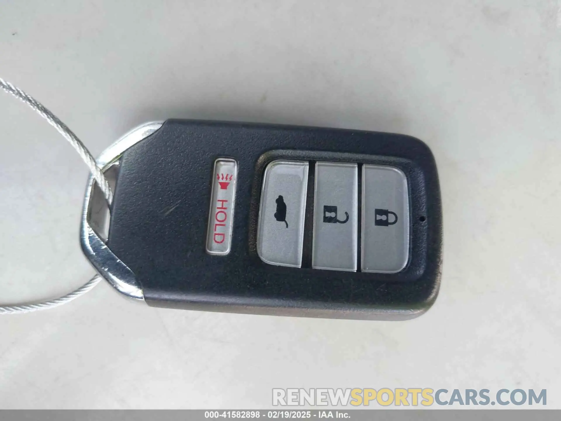 11 Photograph of a damaged car 3CZRU6H51LM721101 HONDA HR-V 2020