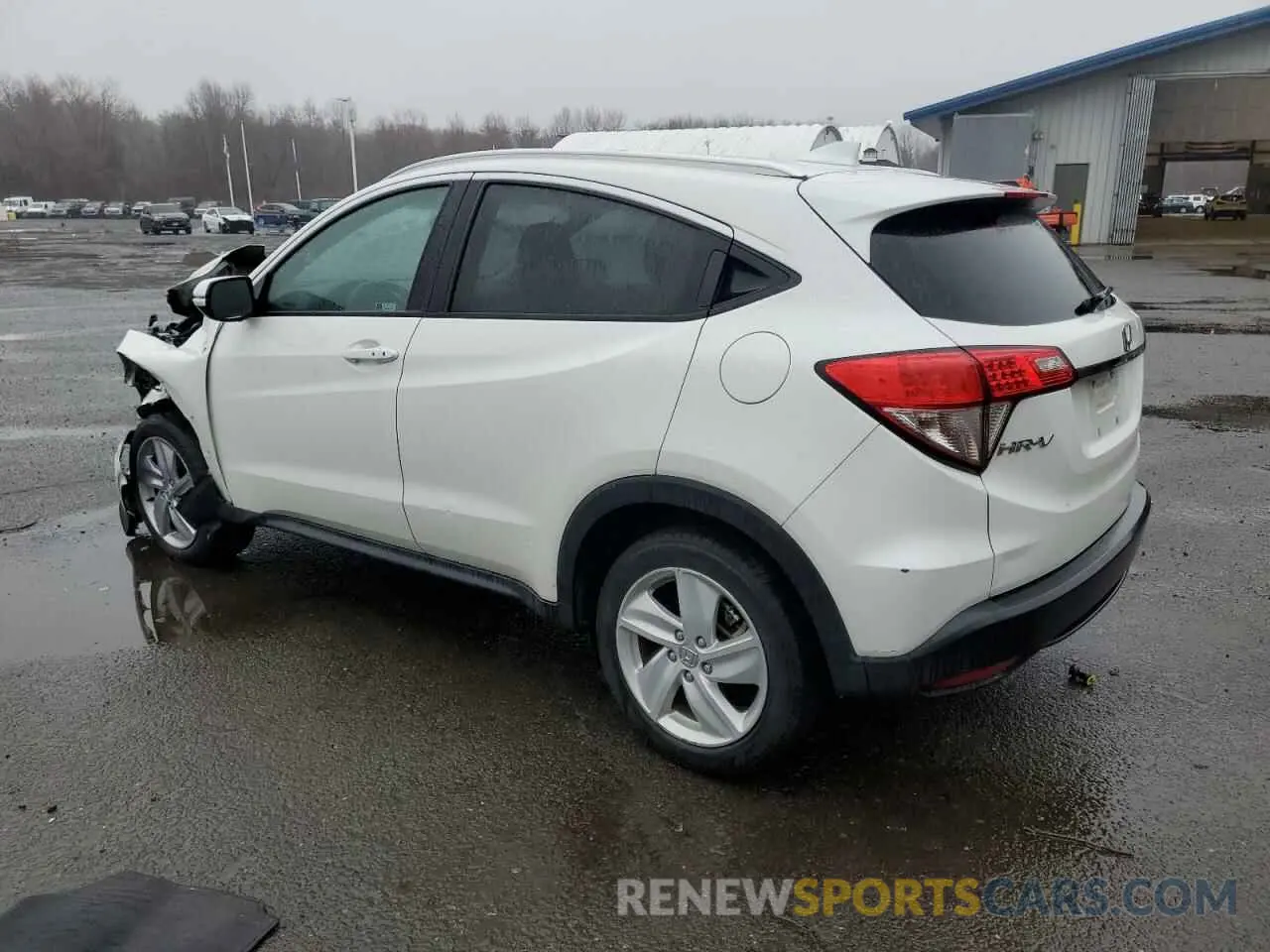 2 Photograph of a damaged car 3CZRU6H51LM735435 HONDA HR-V 2020