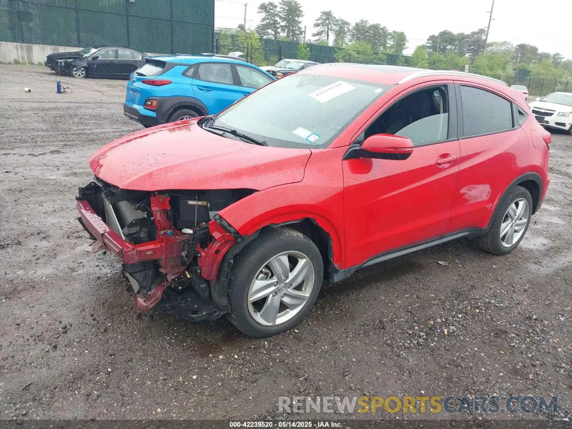 2 Фотография поврежденного автомобиля 3CZRU6H53LM735338 HONDA HR-V 2020