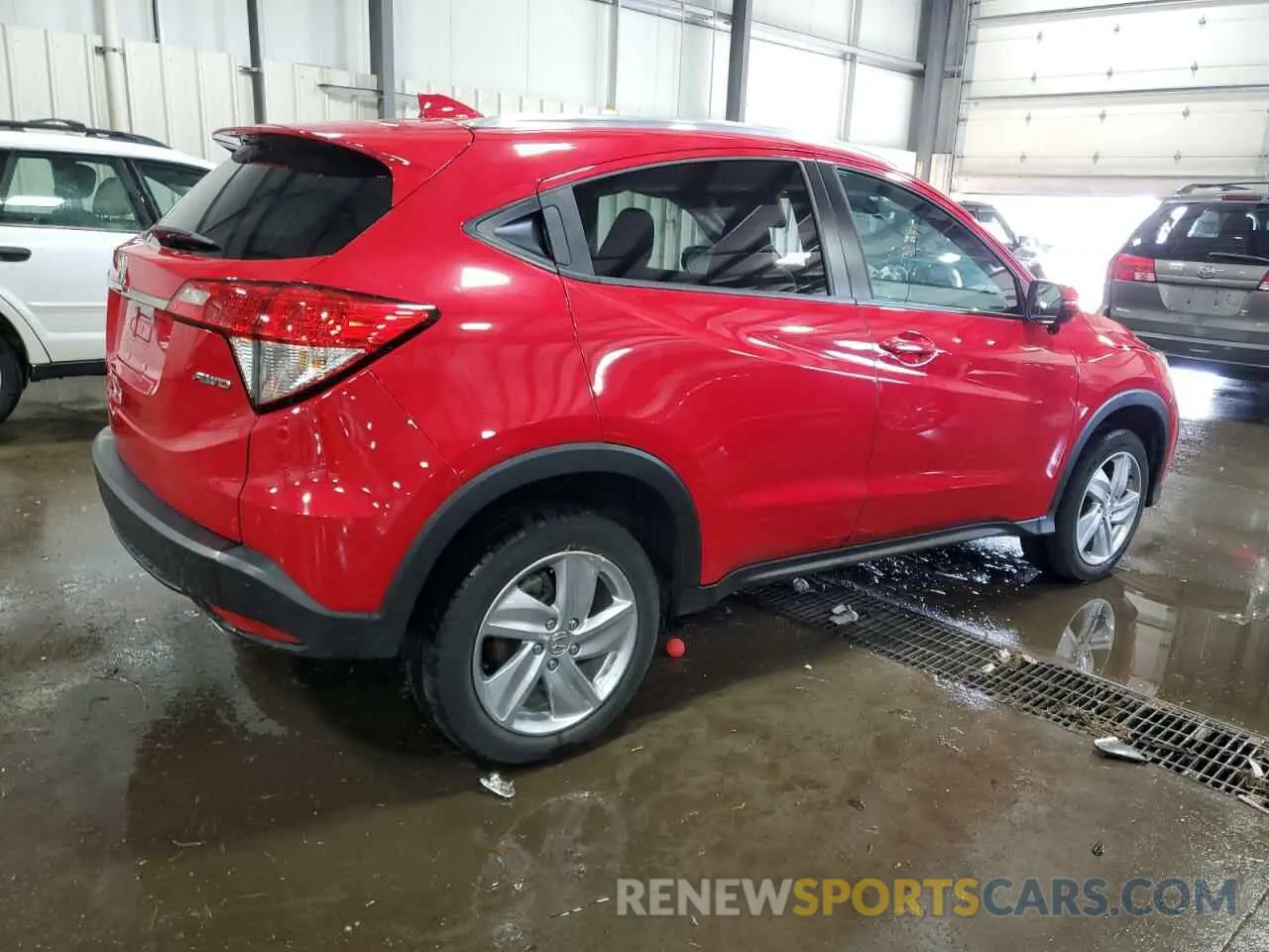 3 Фотография поврежденного автомобиля 3CZRU6H54LM702056 HONDA HR-V 2020