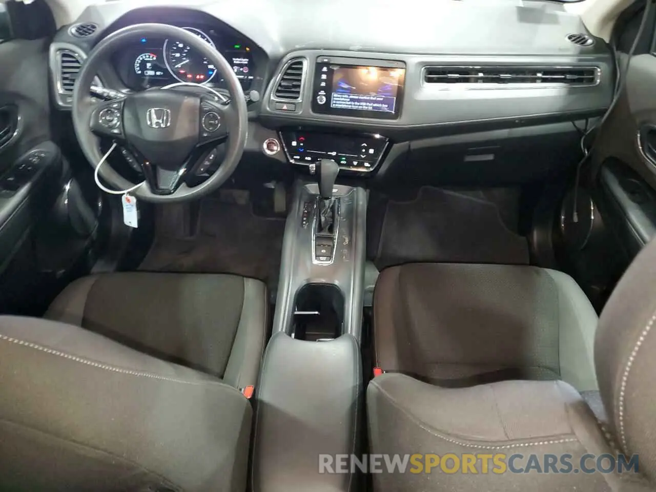 8 Фотография поврежденного автомобиля 3CZRU6H54LM702056 HONDA HR-V 2020