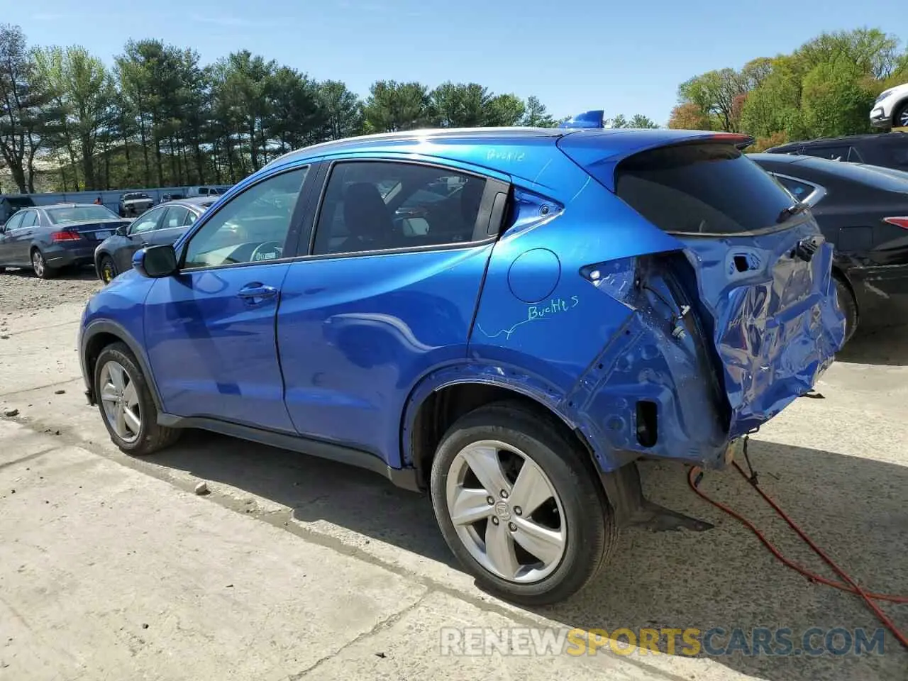 2 Photograph of a damaged car 3CZRU6H54LM725241 HONDA HR-V 2020