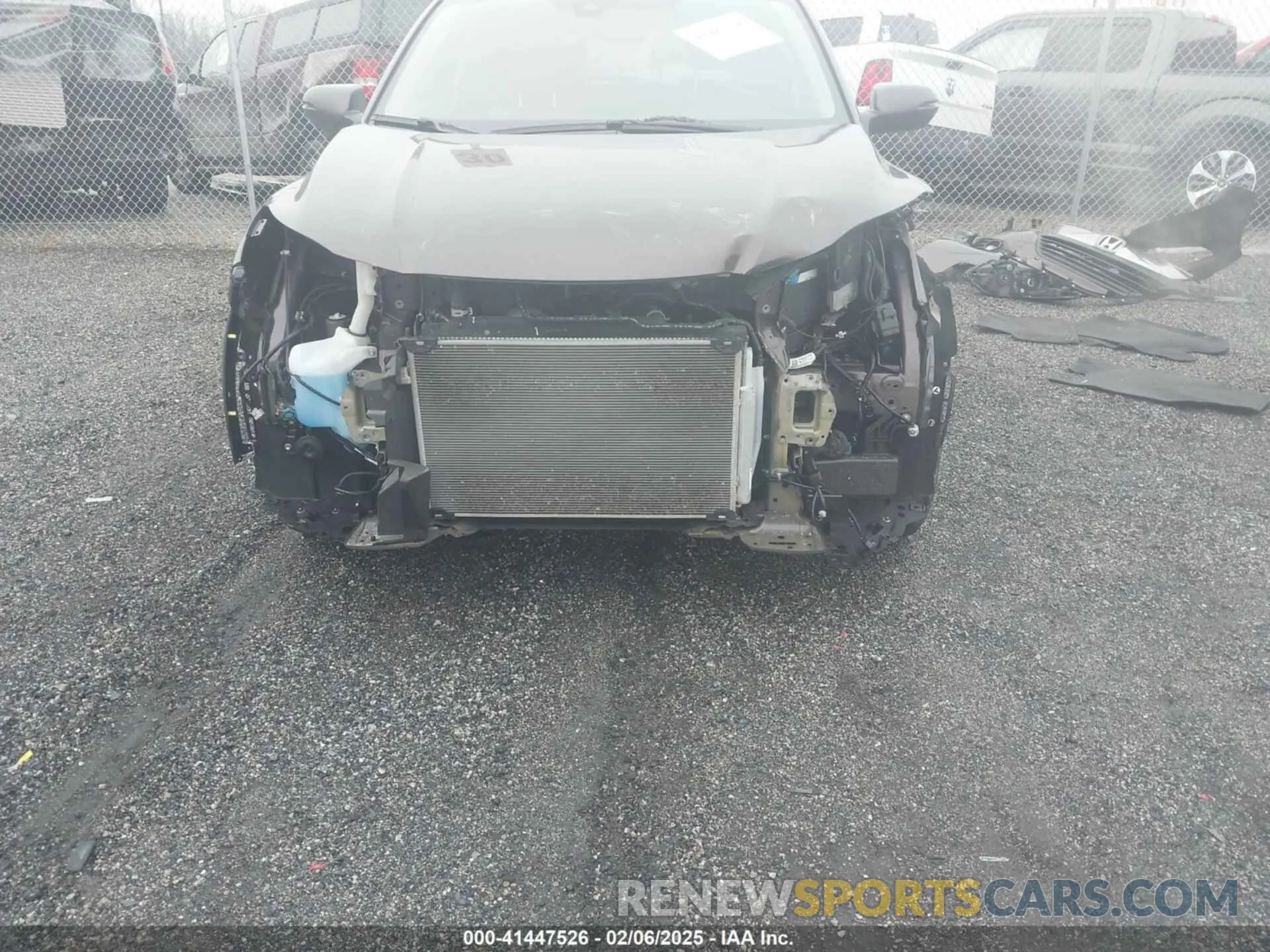 6 Photograph of a damaged car 3CZRU6H54LM735364 HONDA HR-V 2020