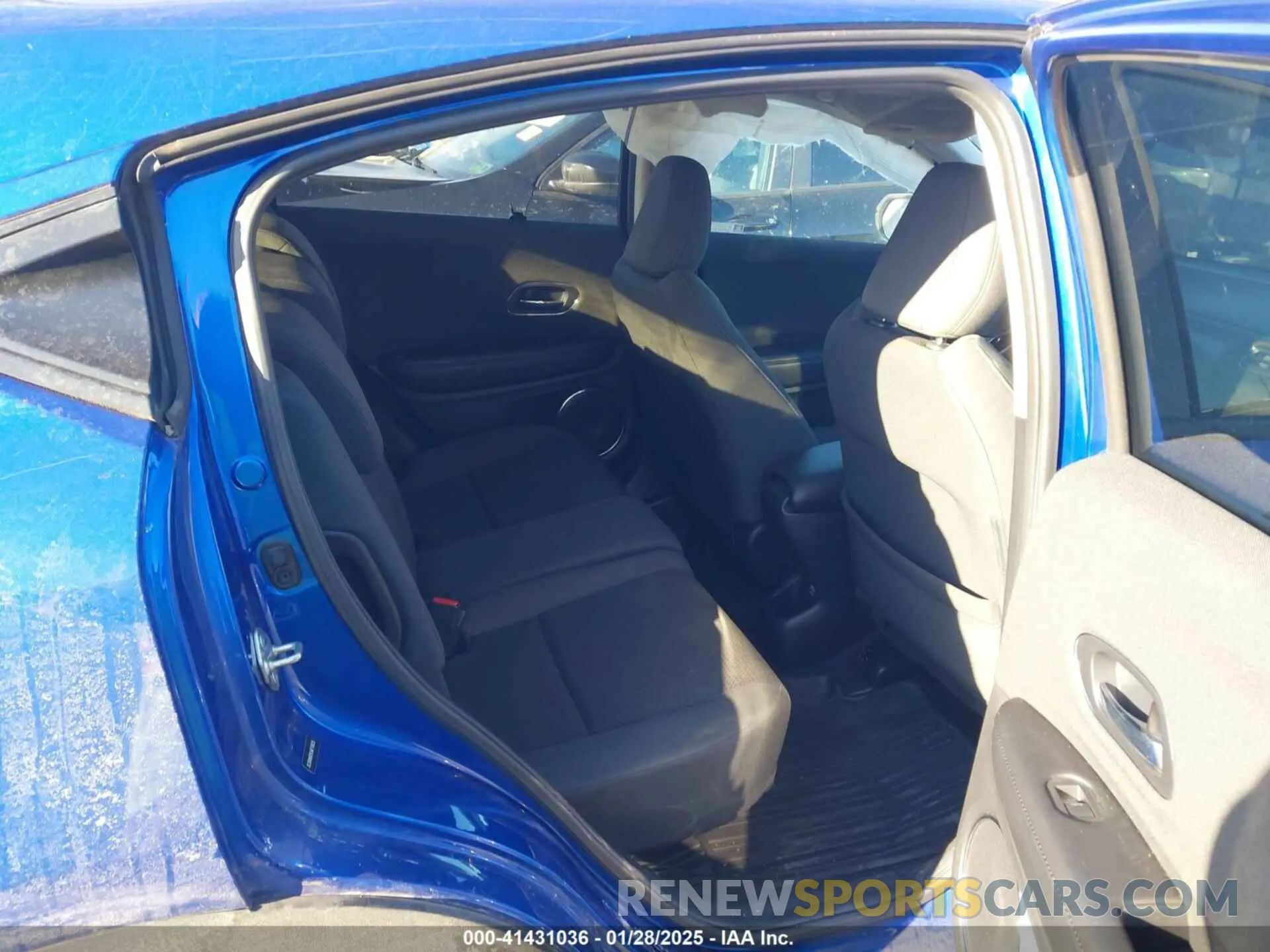 8 Фотография поврежденного автомобиля 3CZRU6H55LM710635 HONDA HR-V 2020