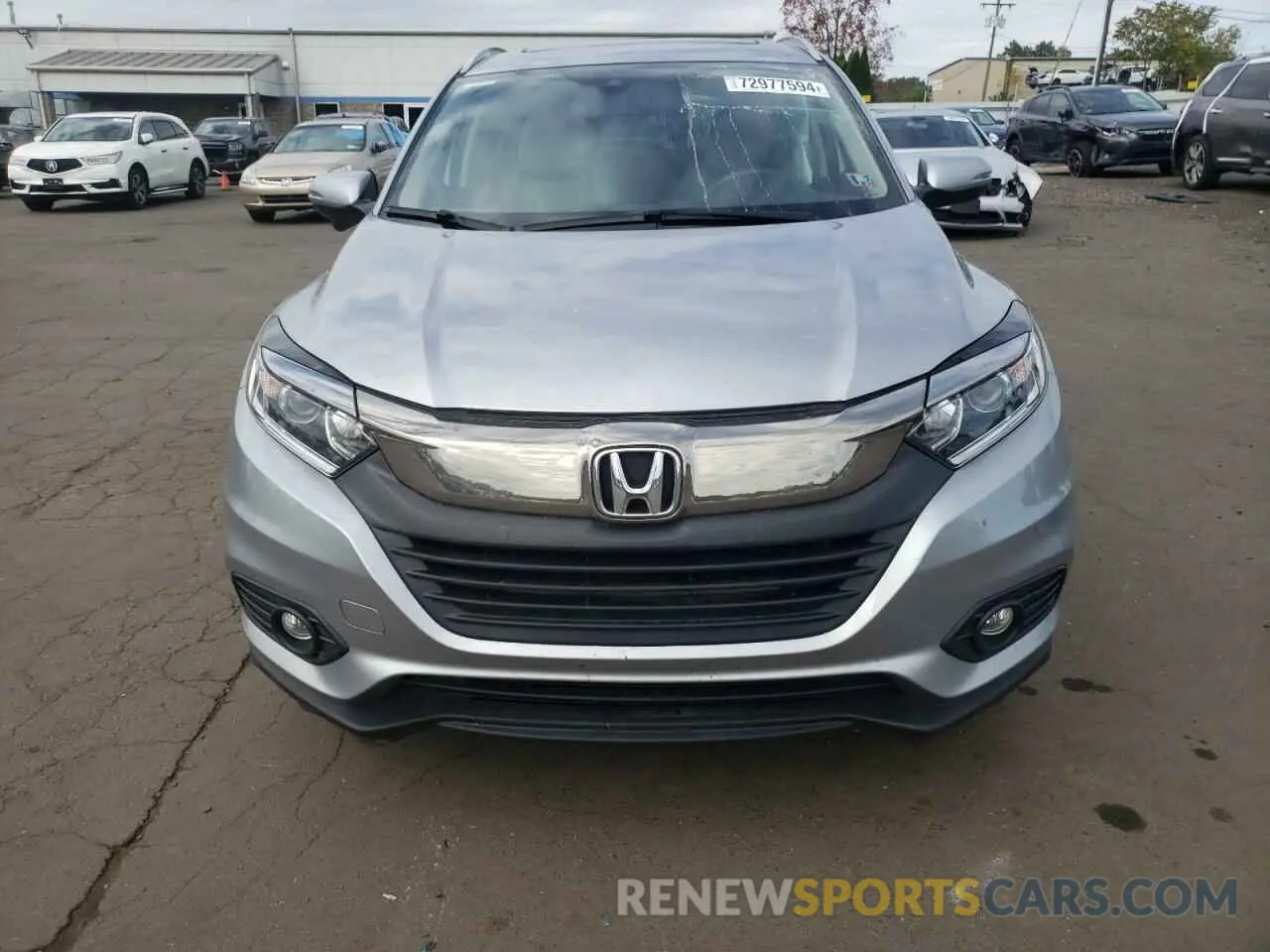 5 Photograph of a damaged car 3CZRU6H56LM720493 HONDA HR-V 2020