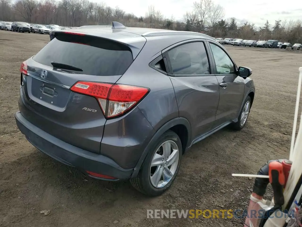 3 Фотография поврежденного автомобиля 3CZRU6H57LM717859 HONDA HR-V 2020