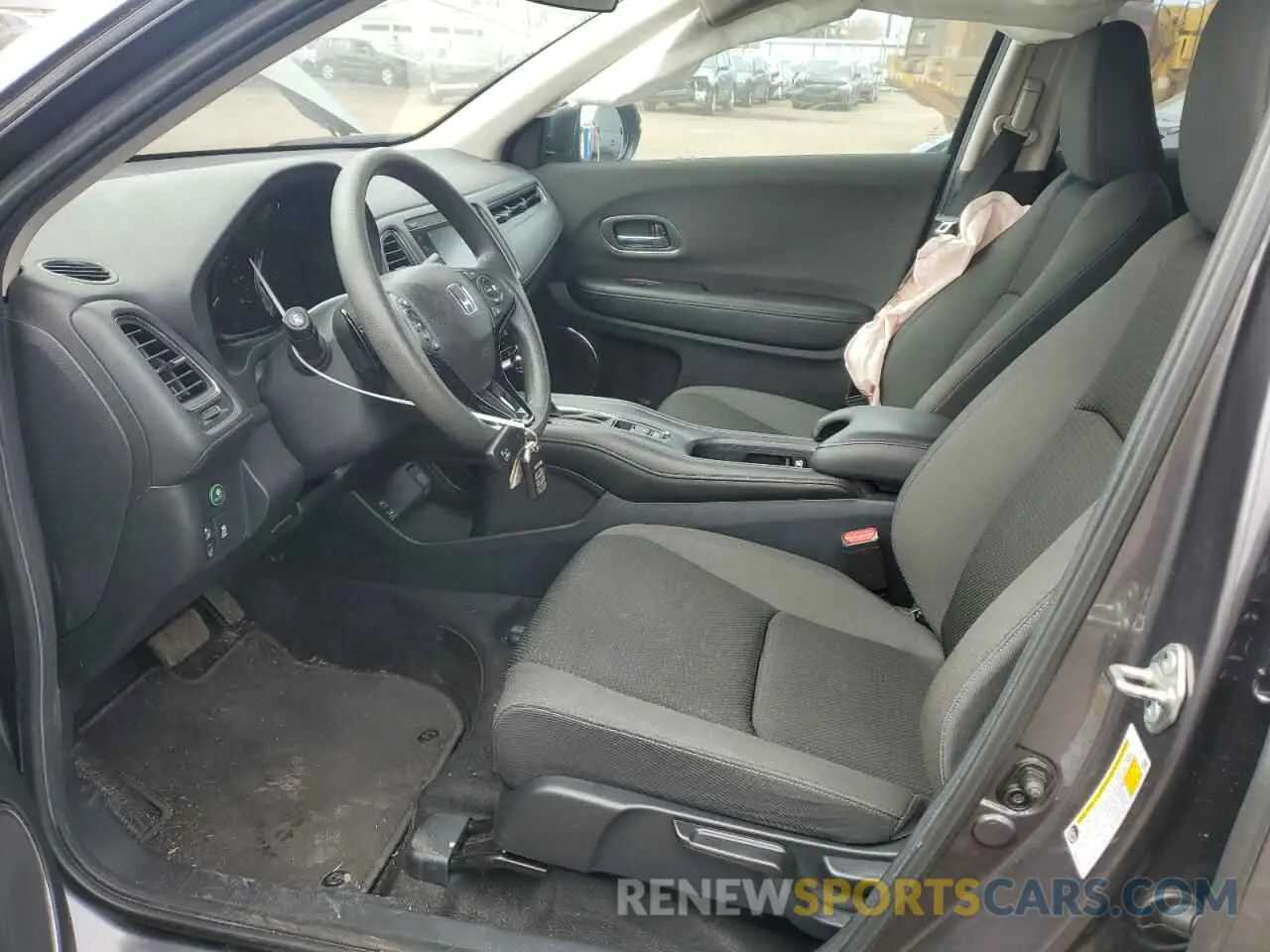 7 Фотография поврежденного автомобиля 3CZRU6H57LM717859 HONDA HR-V 2020