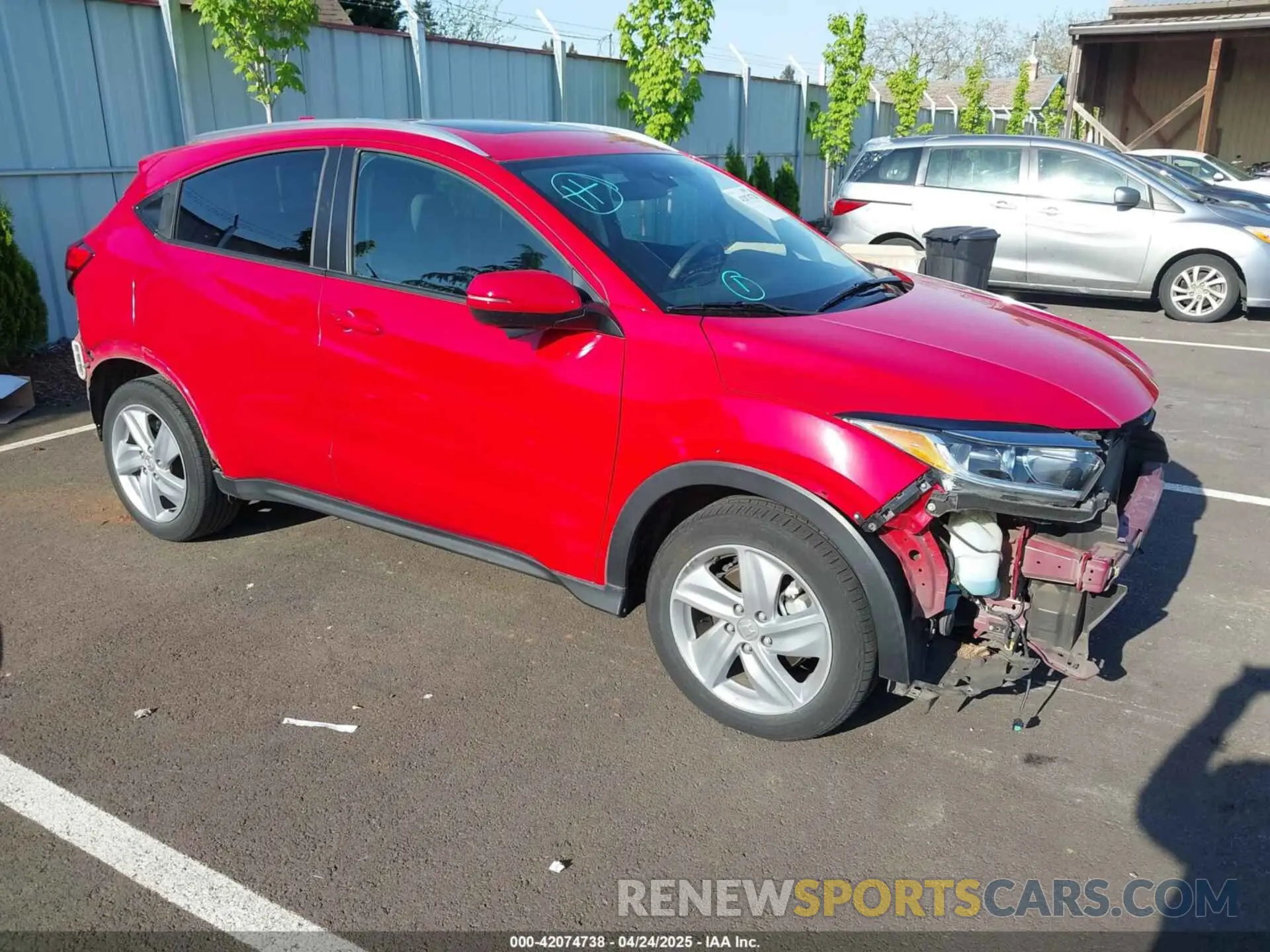 1 Photograph of a damaged car 3CZRU6H58LM714601 HONDA HR-V 2020
