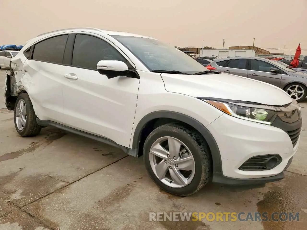 4 Фотография поврежденного автомобиля 3CZRU6H75LM700754 HONDA HR-V 2020