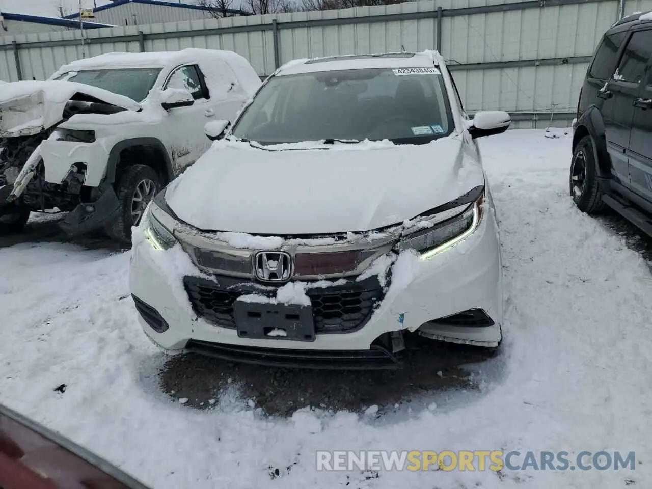5 Фотография поврежденного автомобиля 3CZRU6H93LM720065 HONDA HR-V 2020