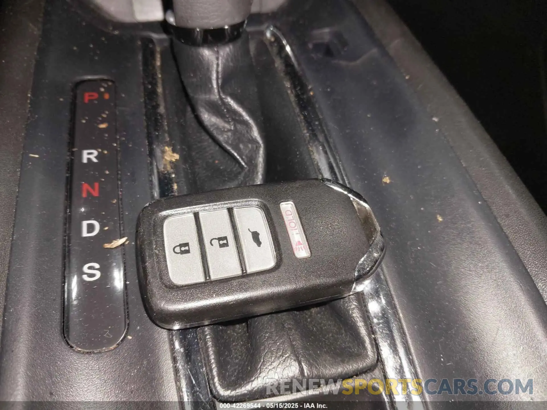 11 Photograph of a damaged car 3CZRU6H96LM708203 HONDA HR-V 2020