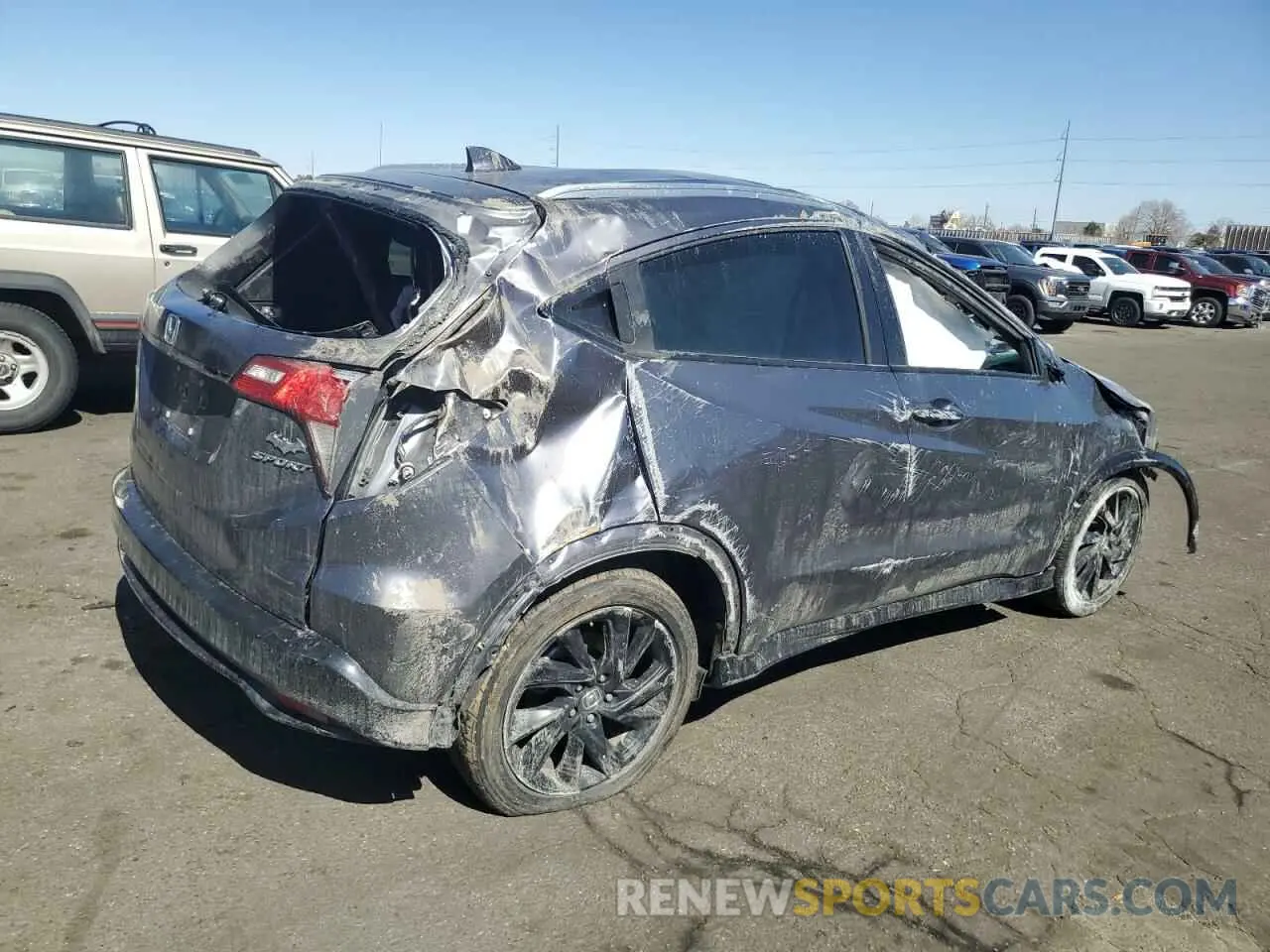 3 Photograph of a damaged car 3CZRU5H11MM708082 HONDA HR-V 2021