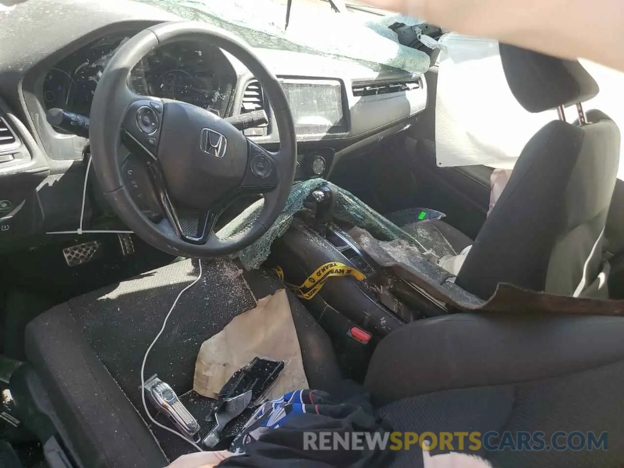 8 Photograph of a damaged car 3CZRU5H11MM708082 HONDA HR-V 2021