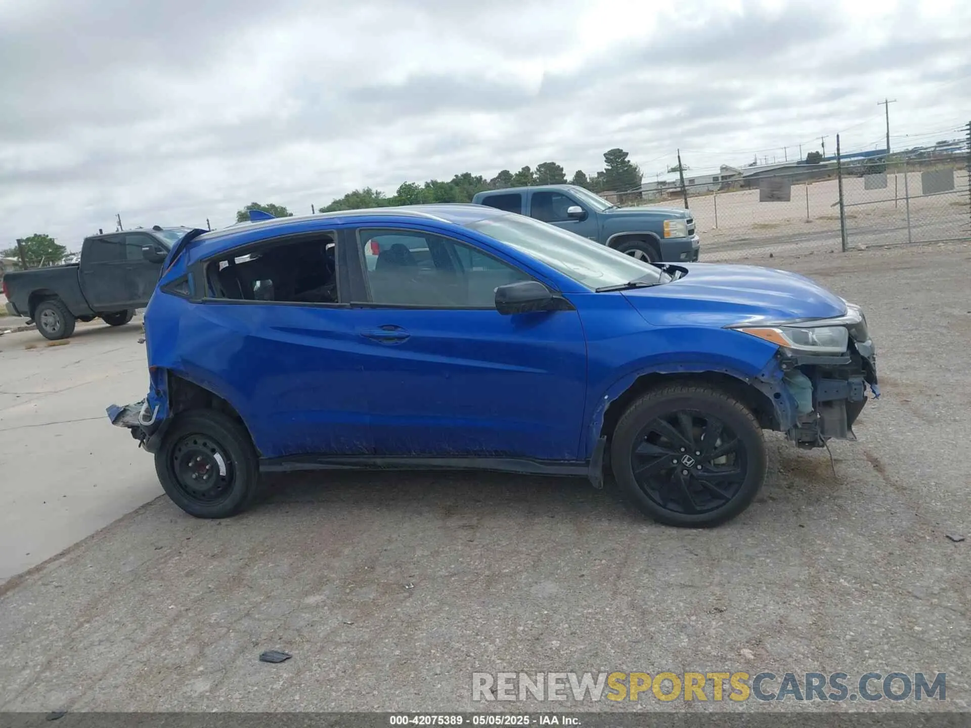 13 Фотография поврежденного автомобиля 3CZRU5H13MM707760 HONDA HR-V 2021