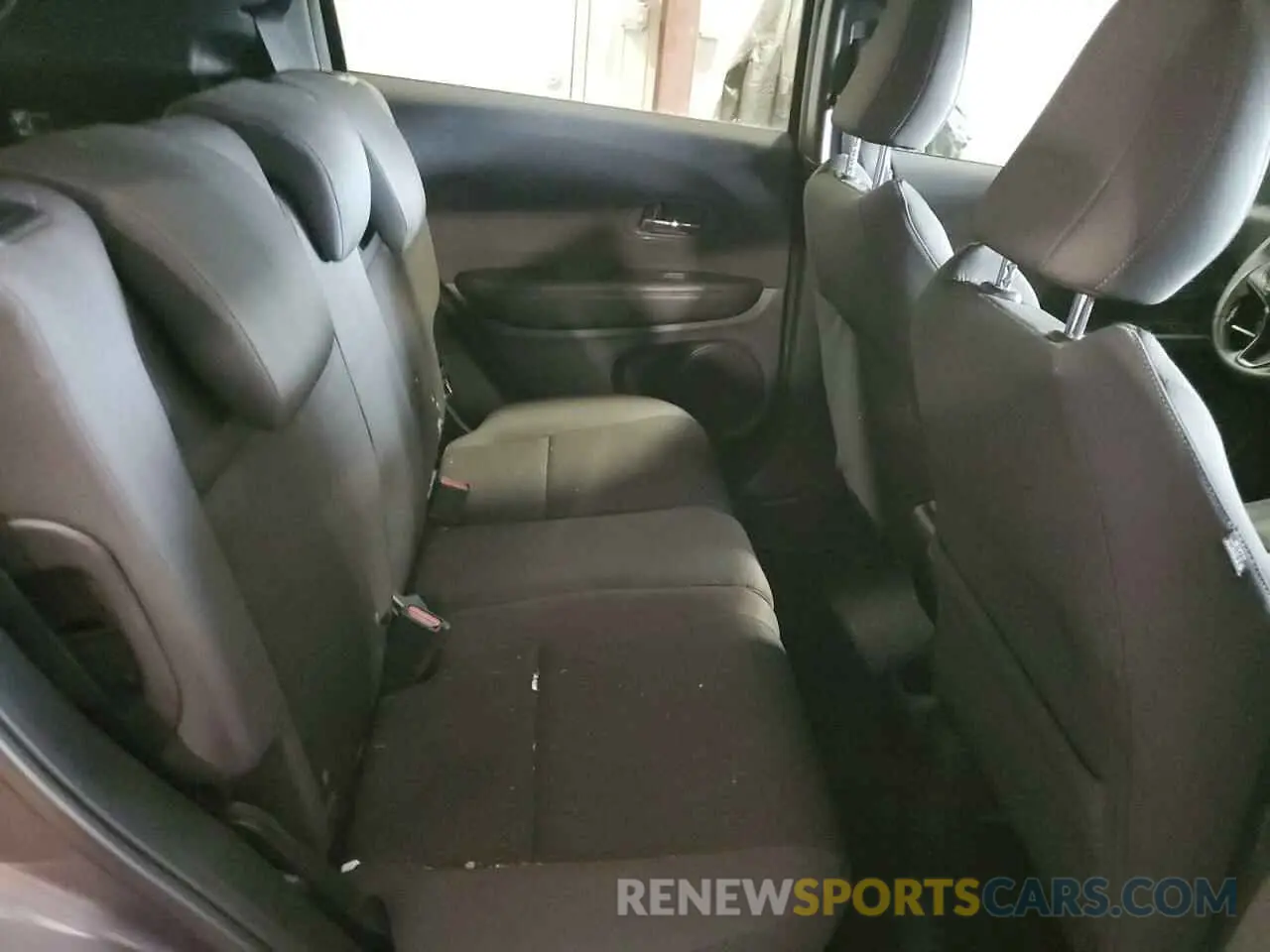 11 Фотография поврежденного автомобиля 3CZRU5H14MM725412 HONDA HR-V 2021