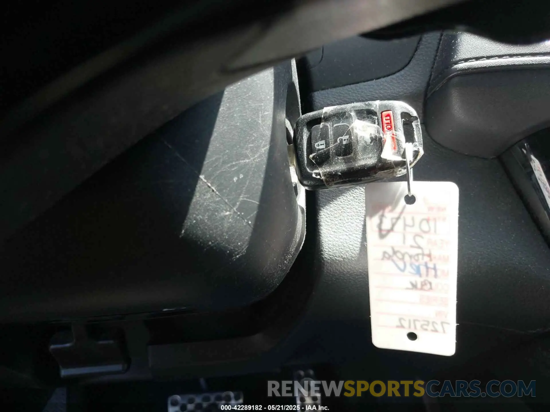 11 Photograph of a damaged car 3CZRU5H15MM725712 HONDA HR-V 2021