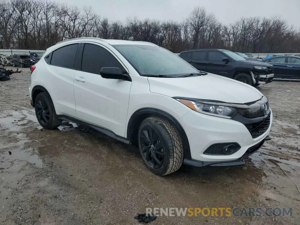 4 Photograph of a damaged car 3CZRU5H15MM733664 HONDA HR-V 2021