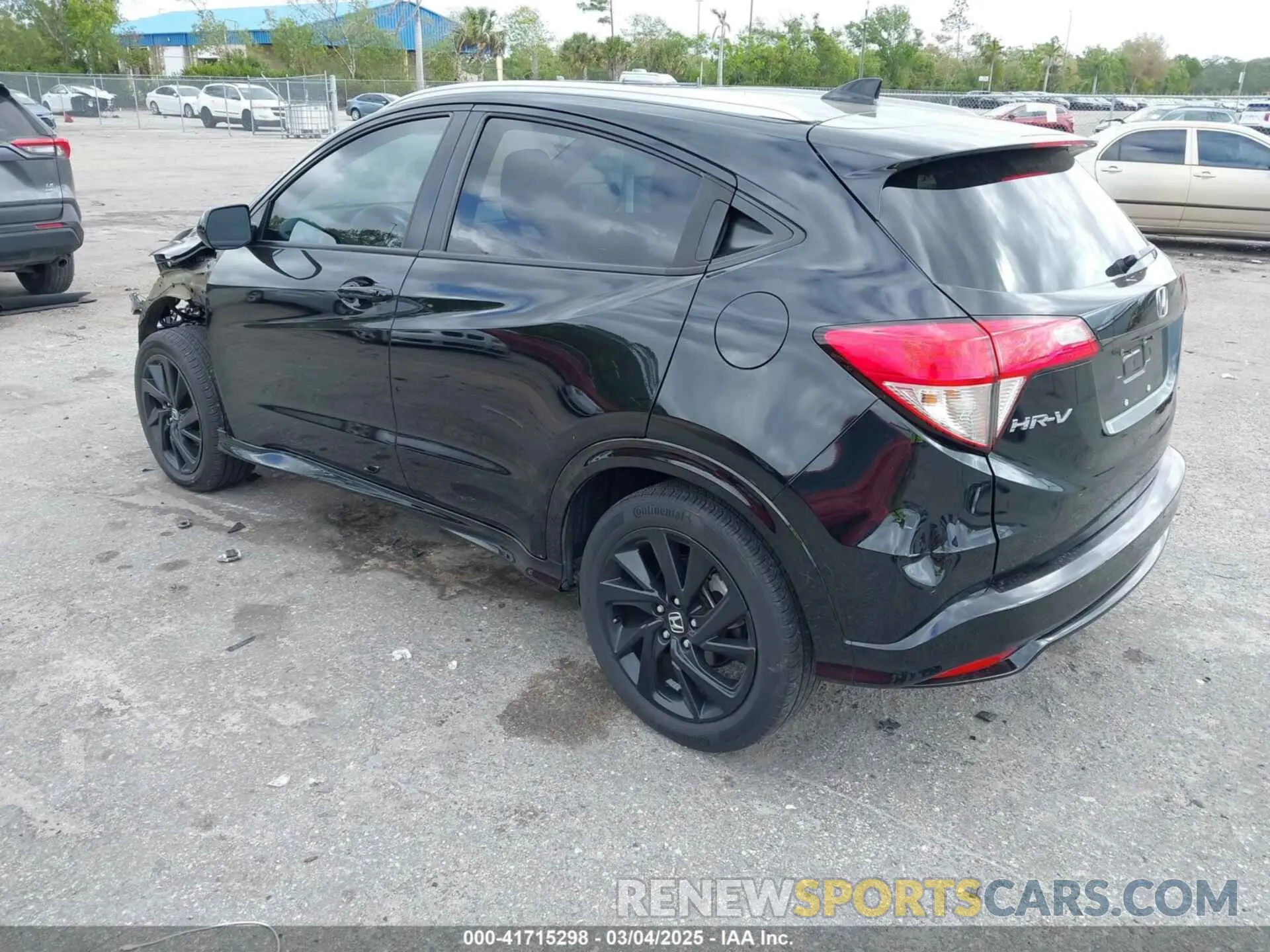 3 Photograph of a damaged car 3CZRU5H16MM727310 HONDA HR-V 2021