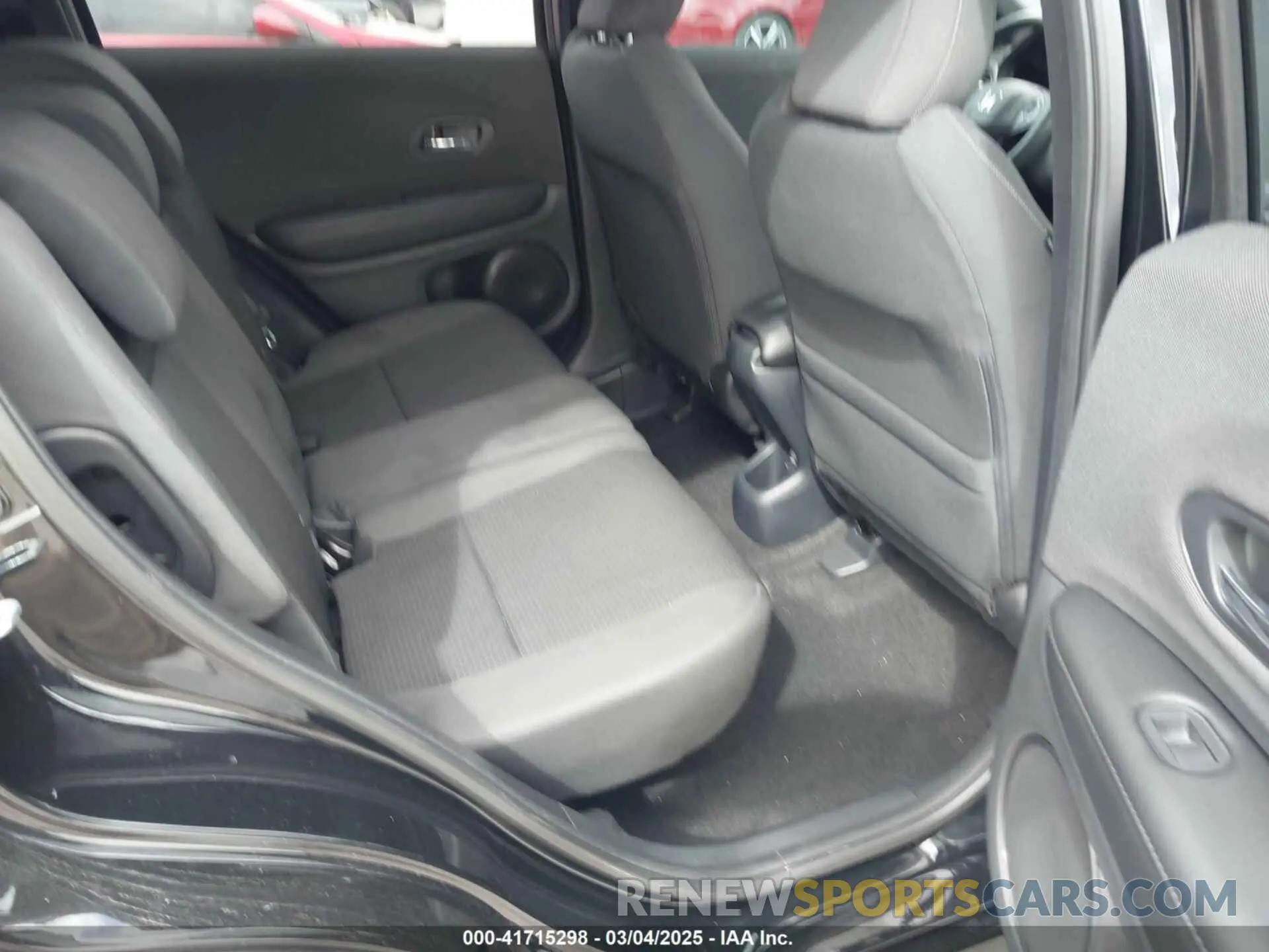 8 Photograph of a damaged car 3CZRU5H16MM727310 HONDA HR-V 2021