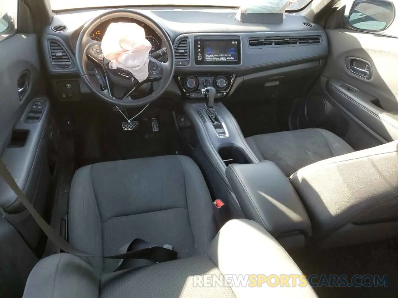 8 Photograph of a damaged car 3CZRU5H17MM731642 HONDA HR-V 2021