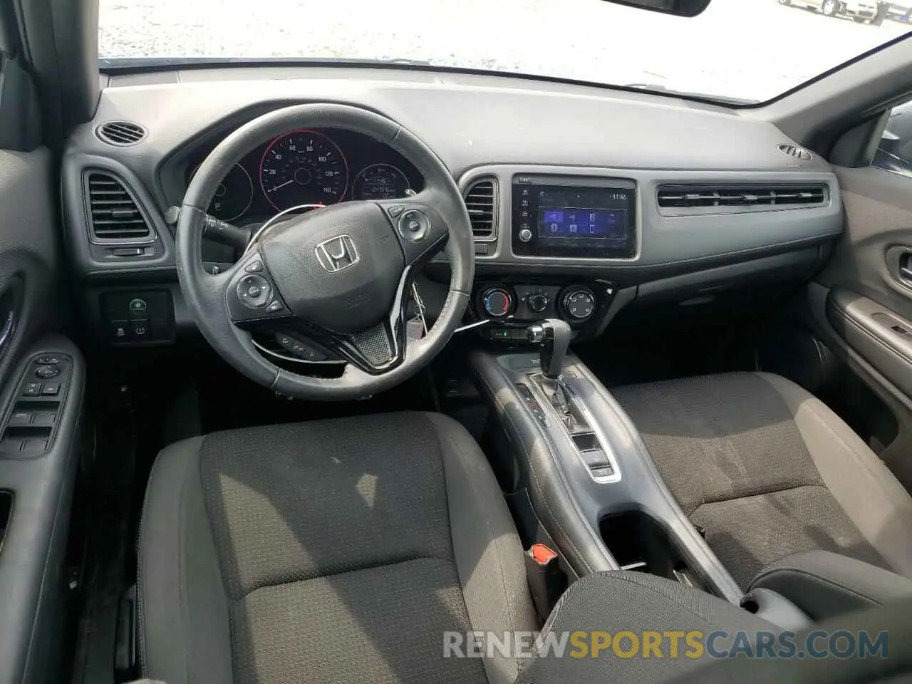 8 Photograph of a damaged car 3CZRU5H18MM720701 HONDA HR-V 2021