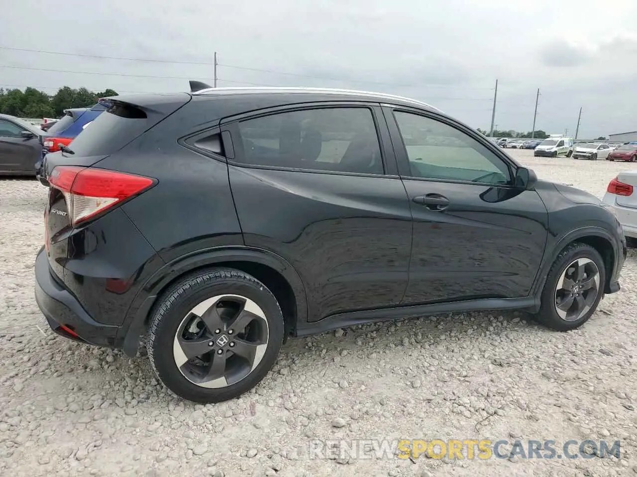 3 Photograph of a damaged car 3CZRU5H18MM725722 HONDA HR-V 2021