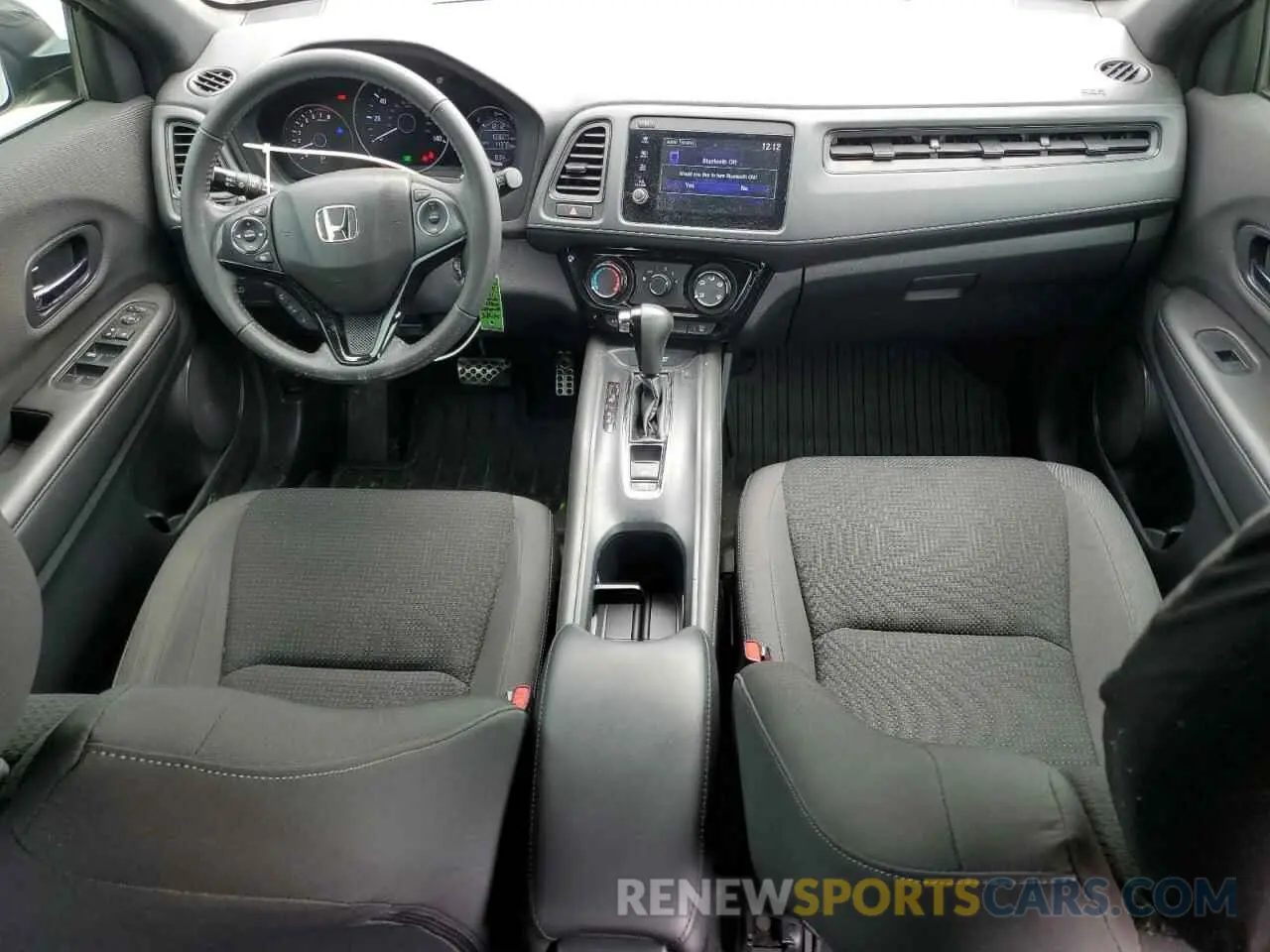 8 Photograph of a damaged car 3CZRU5H19MM733683 HONDA HR-V 2021