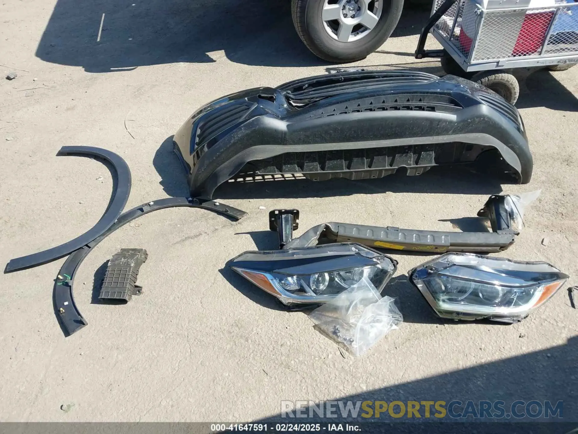 12 Photograph of a damaged car 3CZRU5H32MM724941 HONDA HR-V 2021