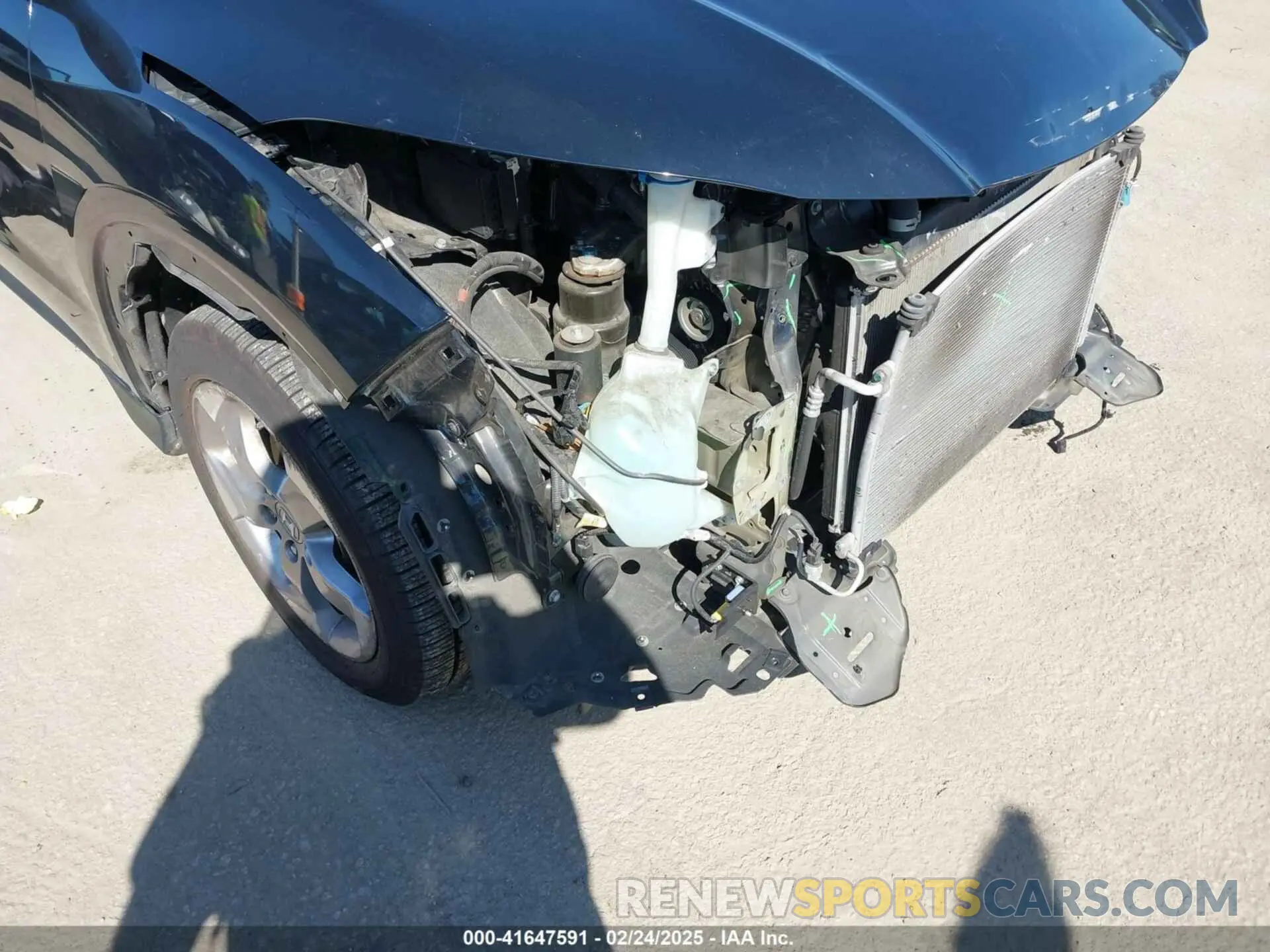 18 Photograph of a damaged car 3CZRU5H32MM724941 HONDA HR-V 2021