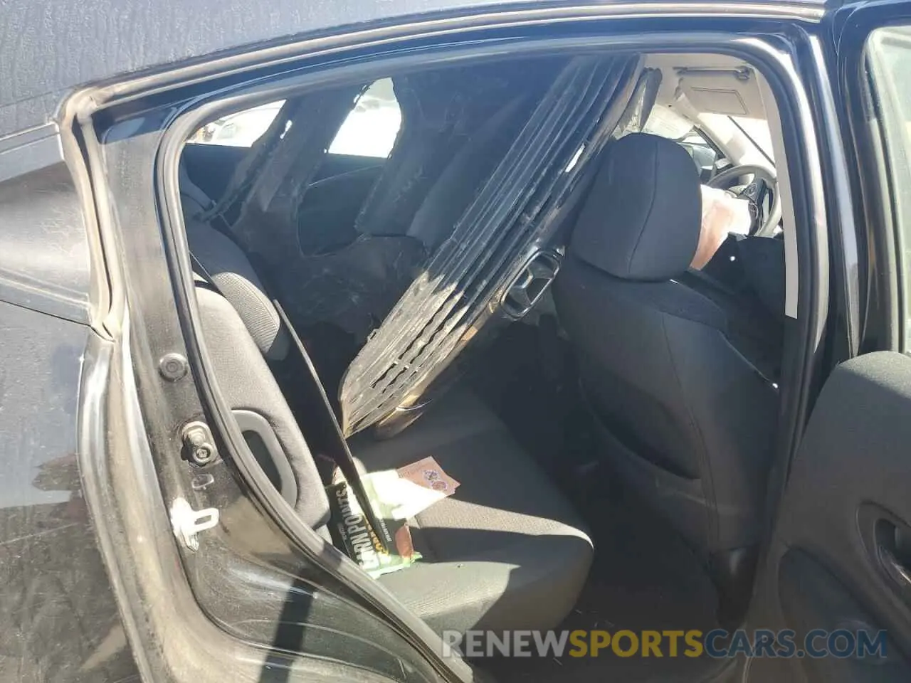 11 Photograph of a damaged car 3CZRU5H33MM719246 HONDA HR-V 2021