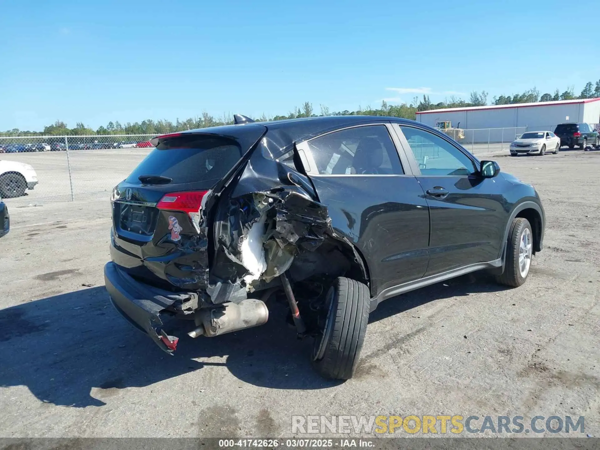 6 Фотография поврежденного автомобиля 3CZRU5H33MM726939 HONDA HR-V 2021