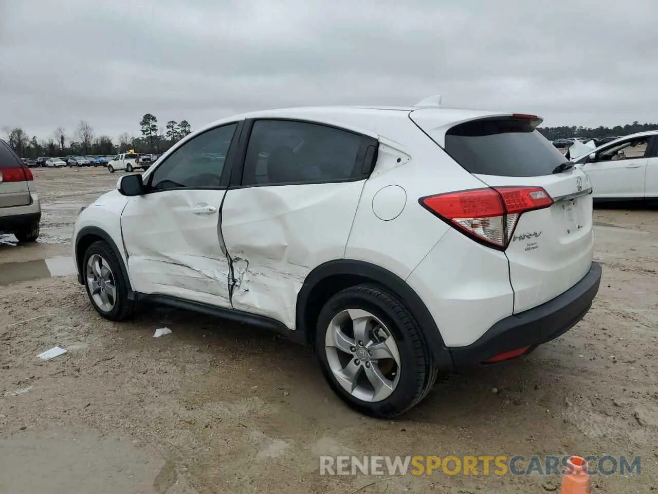 2 Photograph of a damaged car 3CZRU5H35MM713027 HONDA HR-V 2021