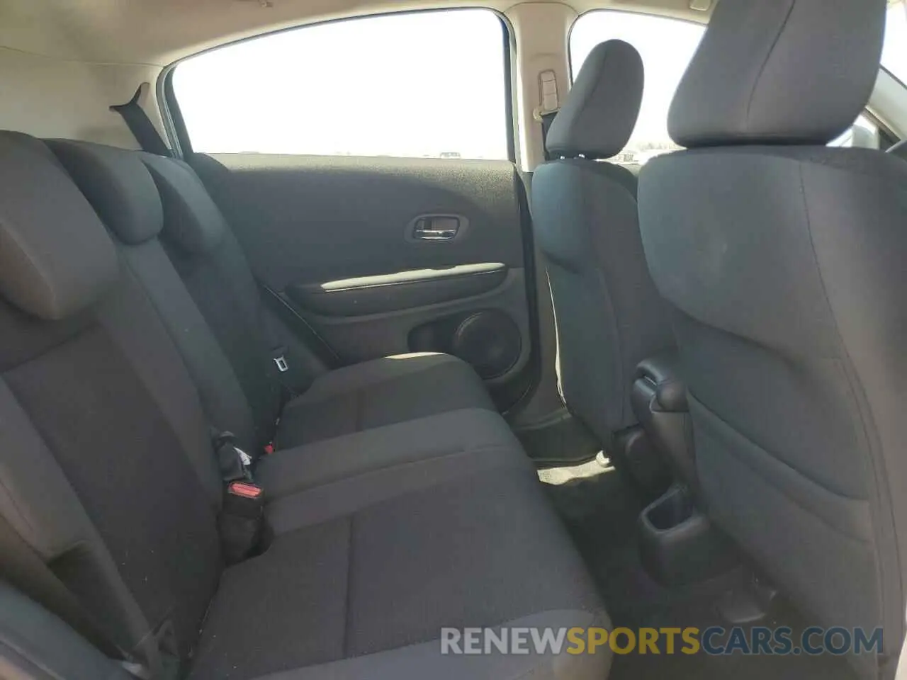 11 Photograph of a damaged car 3CZRU5H36MM709875 HONDA HR-V 2021