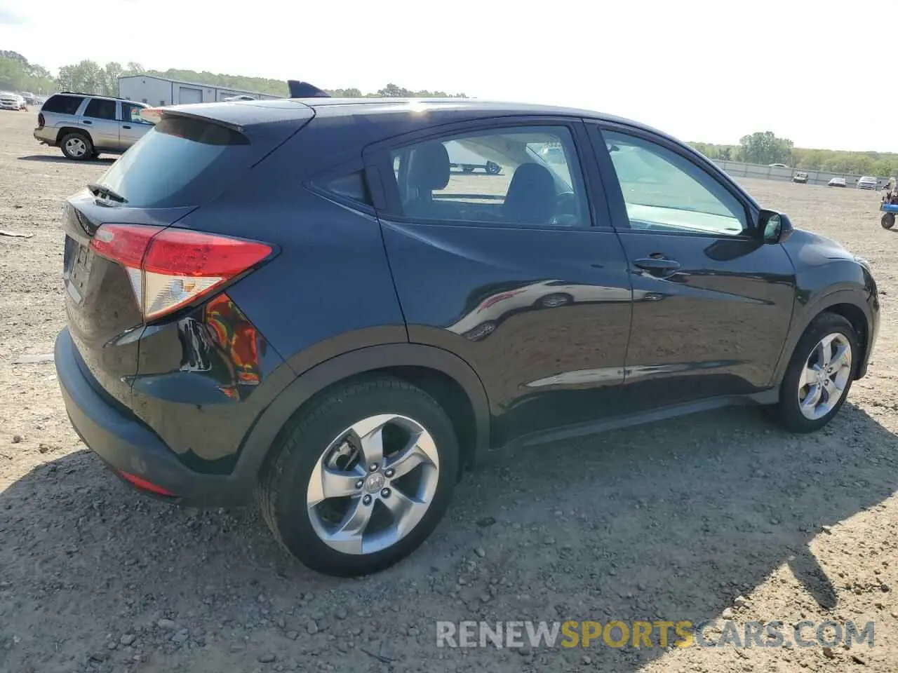 3 Photograph of a damaged car 3CZRU5H36MM734310 HONDA HR-V 2021