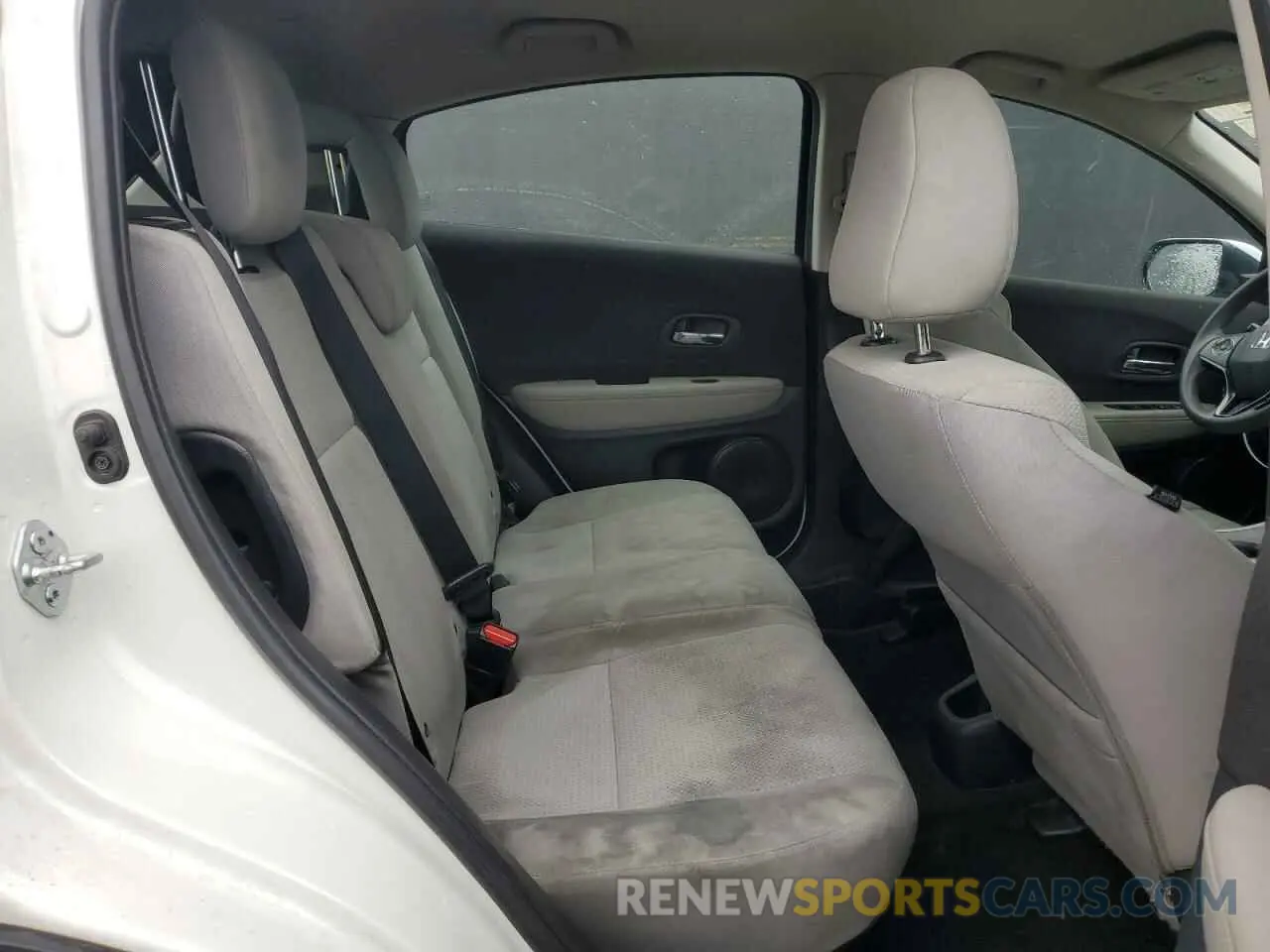 10 Photograph of a damaged car 3CZRU5H39MM727447 HONDA HR-V 2021