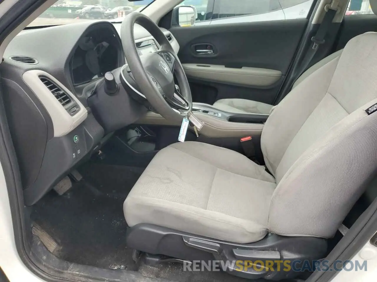 7 Photograph of a damaged car 3CZRU5H39MM727447 HONDA HR-V 2021