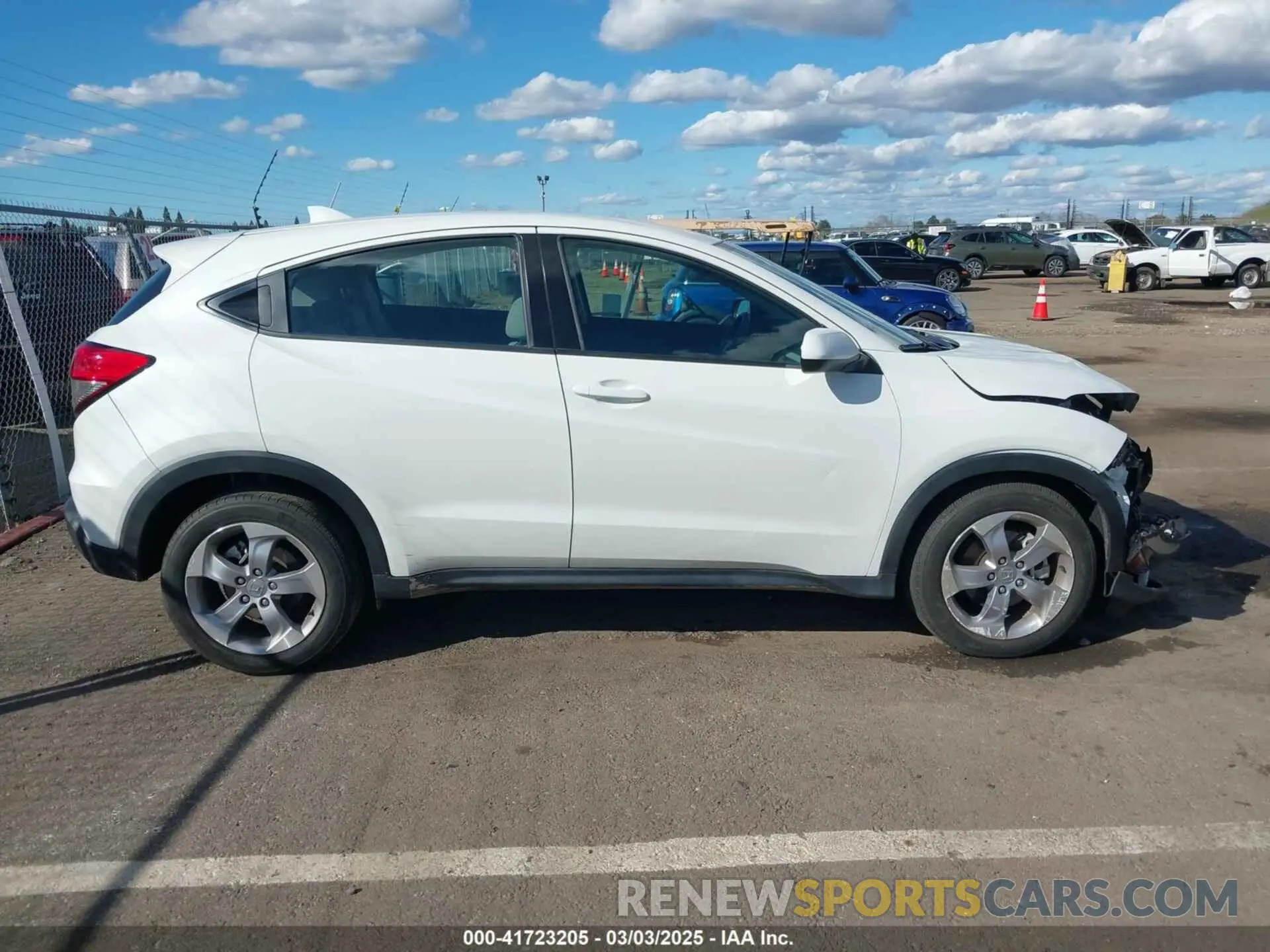 13 Фотография поврежденного автомобиля 3CZRU5H39MM728355 HONDA HR-V 2021