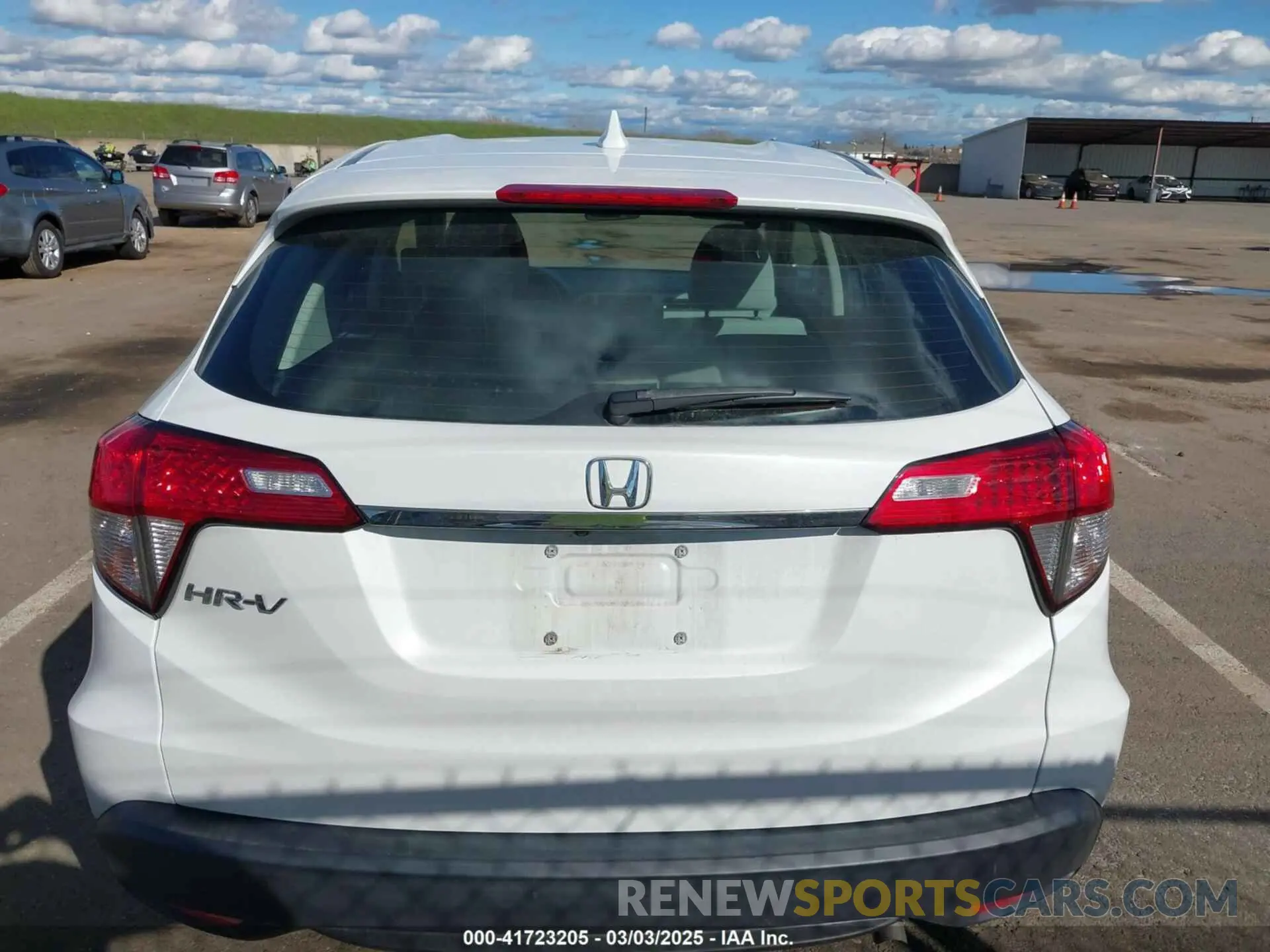16 Фотография поврежденного автомобиля 3CZRU5H39MM728355 HONDA HR-V 2021