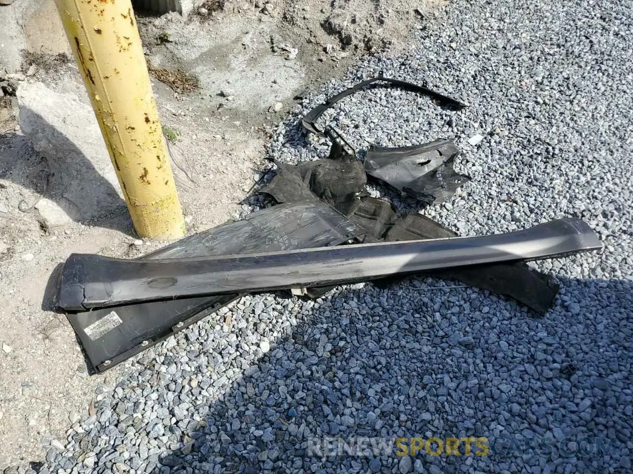 14 Photograph of a damaged car 3CZRU5H39MM731966 HONDA HR-V 2021