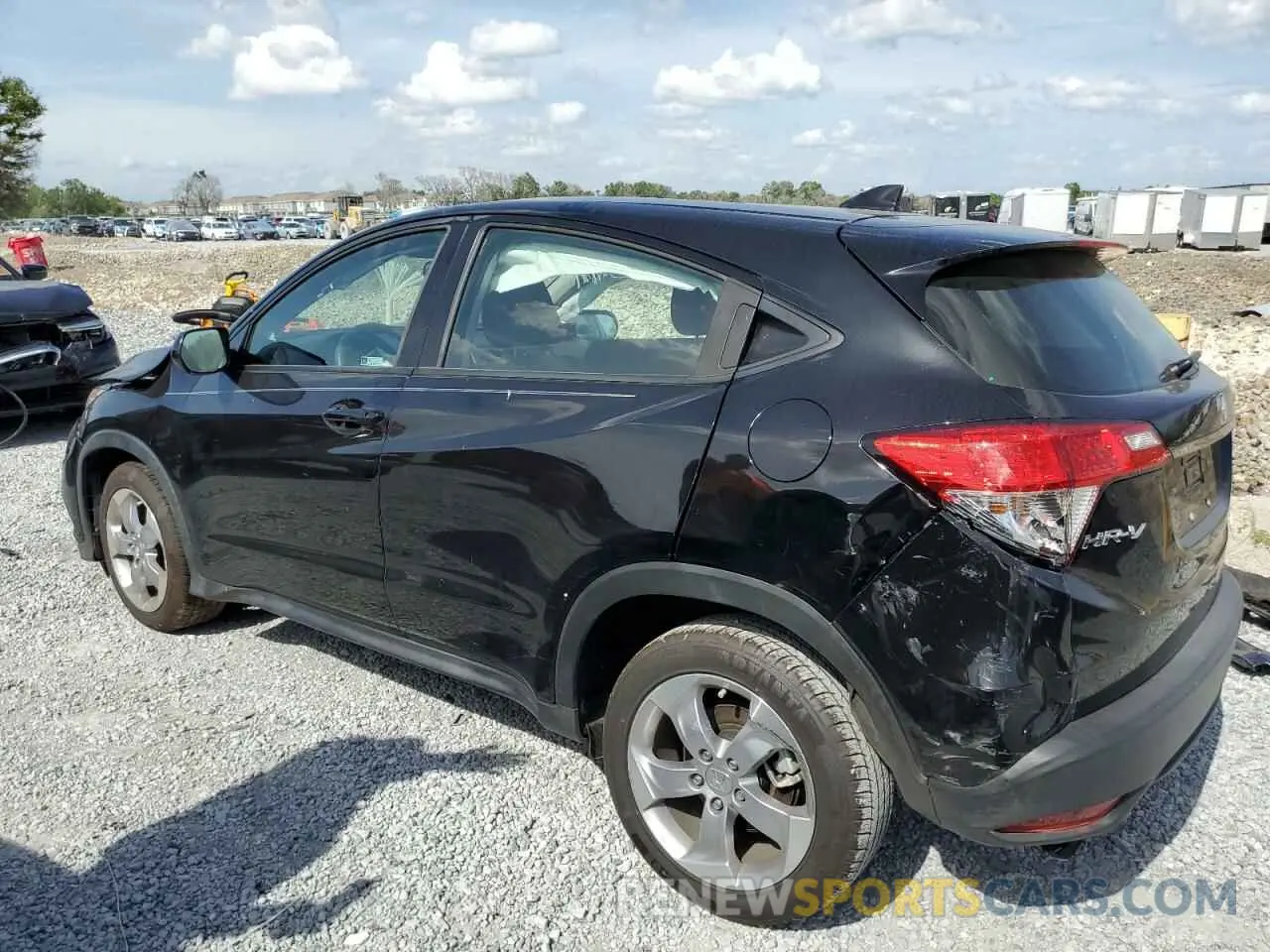 2 Photograph of a damaged car 3CZRU5H39MM731966 HONDA HR-V 2021