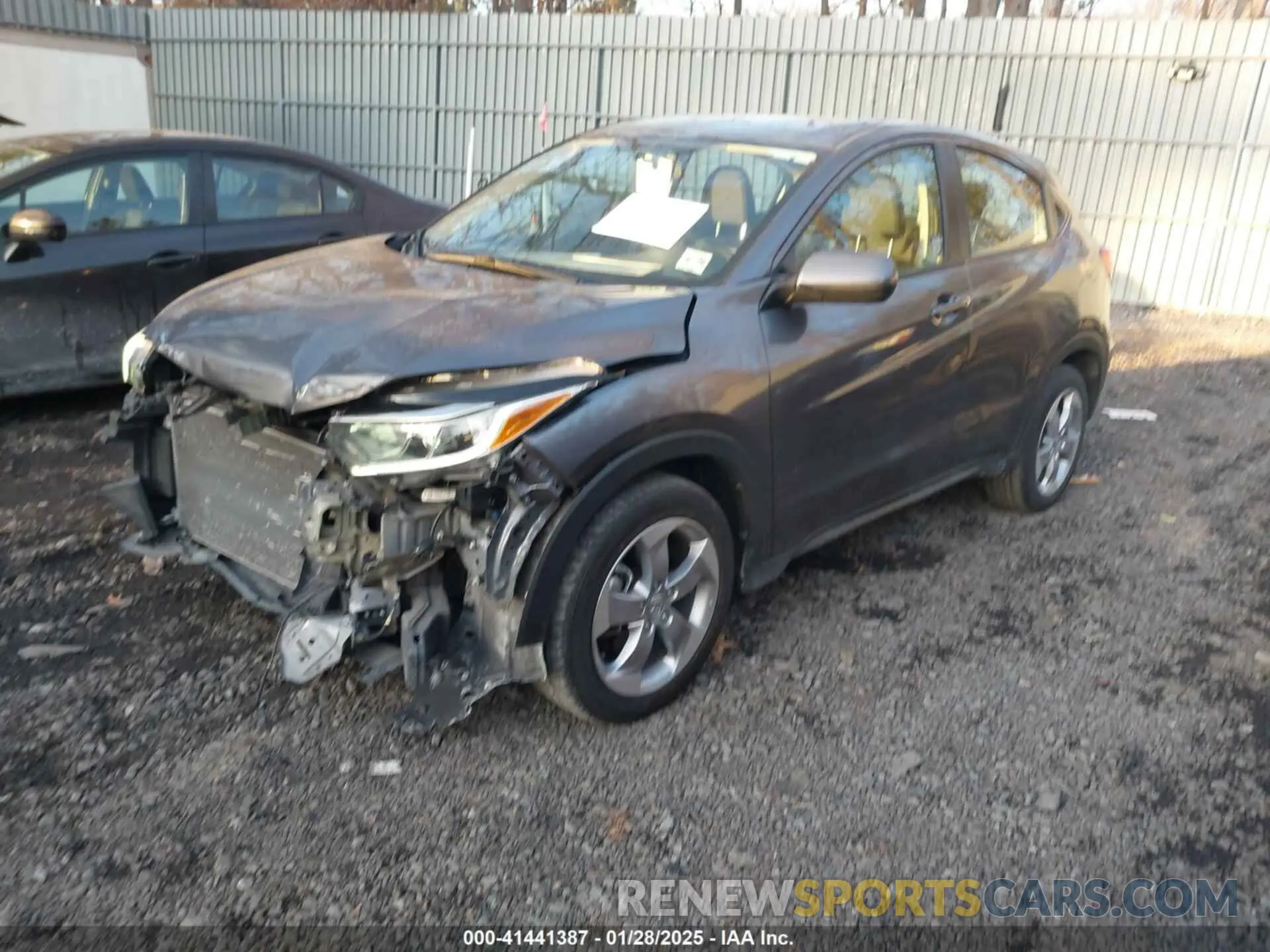 2 Фотография поврежденного автомобиля 3CZRU5H3XMM734410 HONDA HR-V 2021