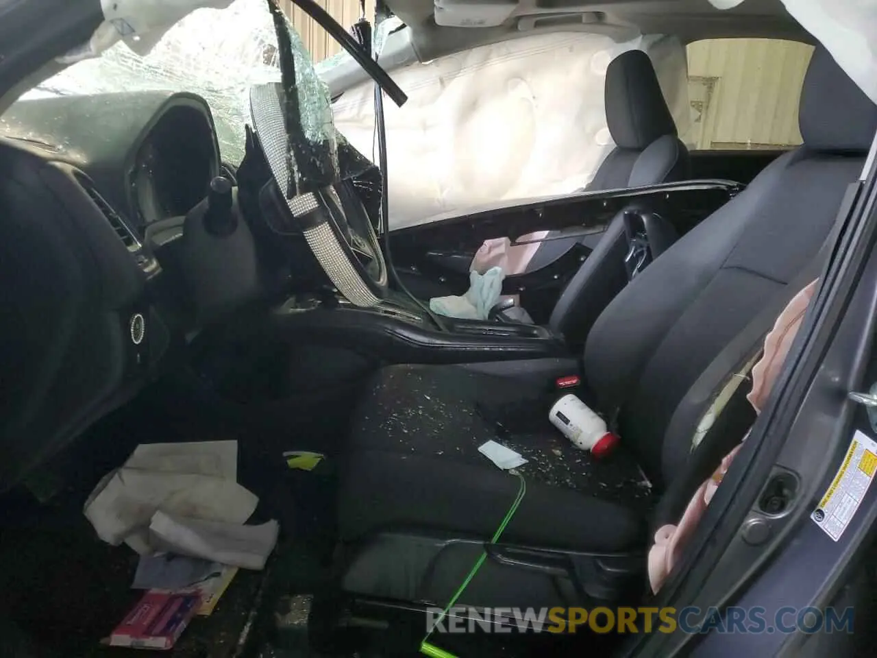 7 Photograph of a damaged car 3CZRU5H52MM717599 HONDA HR-V 2021